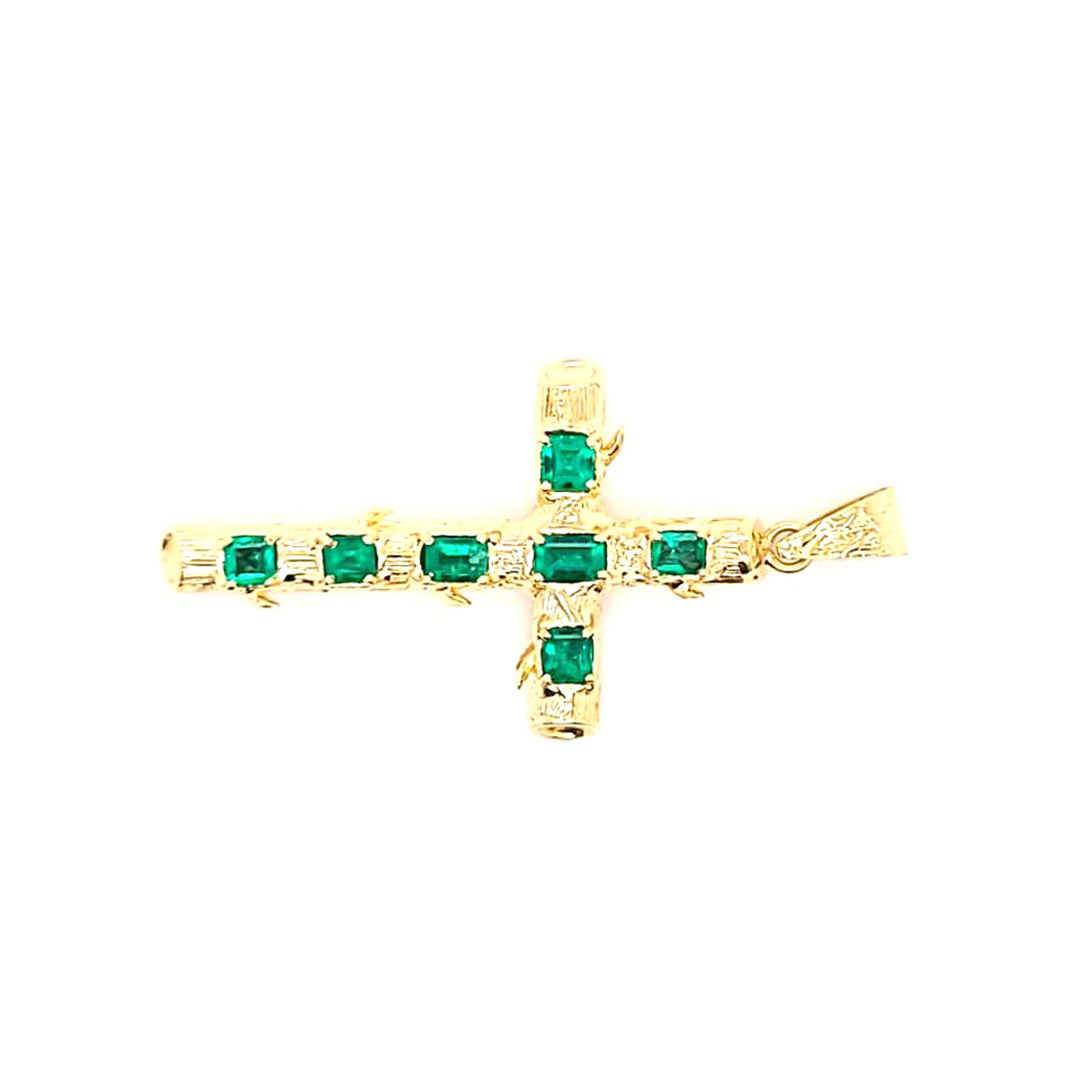 Women's or Men's Vintage Yellow Gold Emerald Cross with Bark Finish For Sale