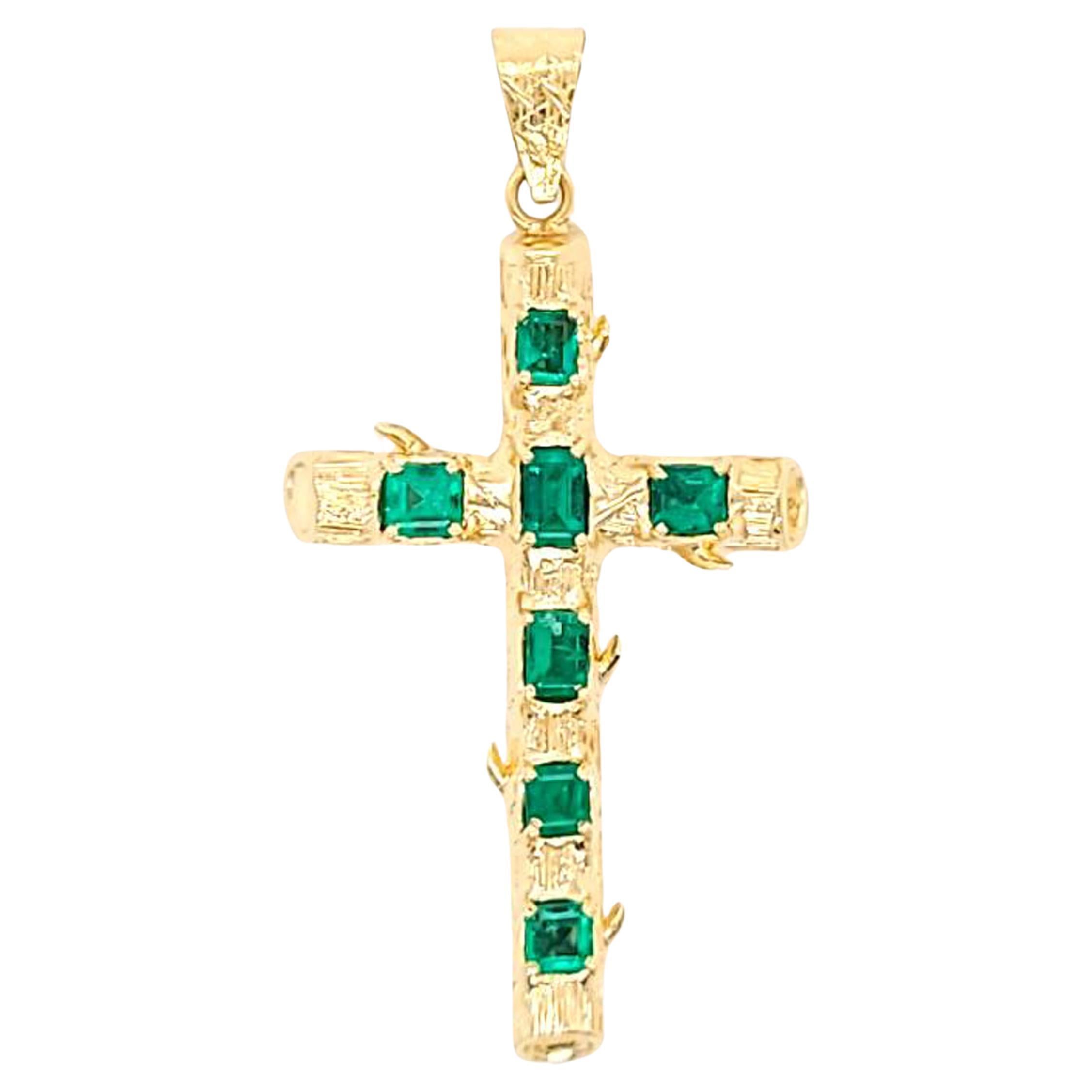 Vintage Yellow Gold Emerald Cross with Bark Finish For Sale