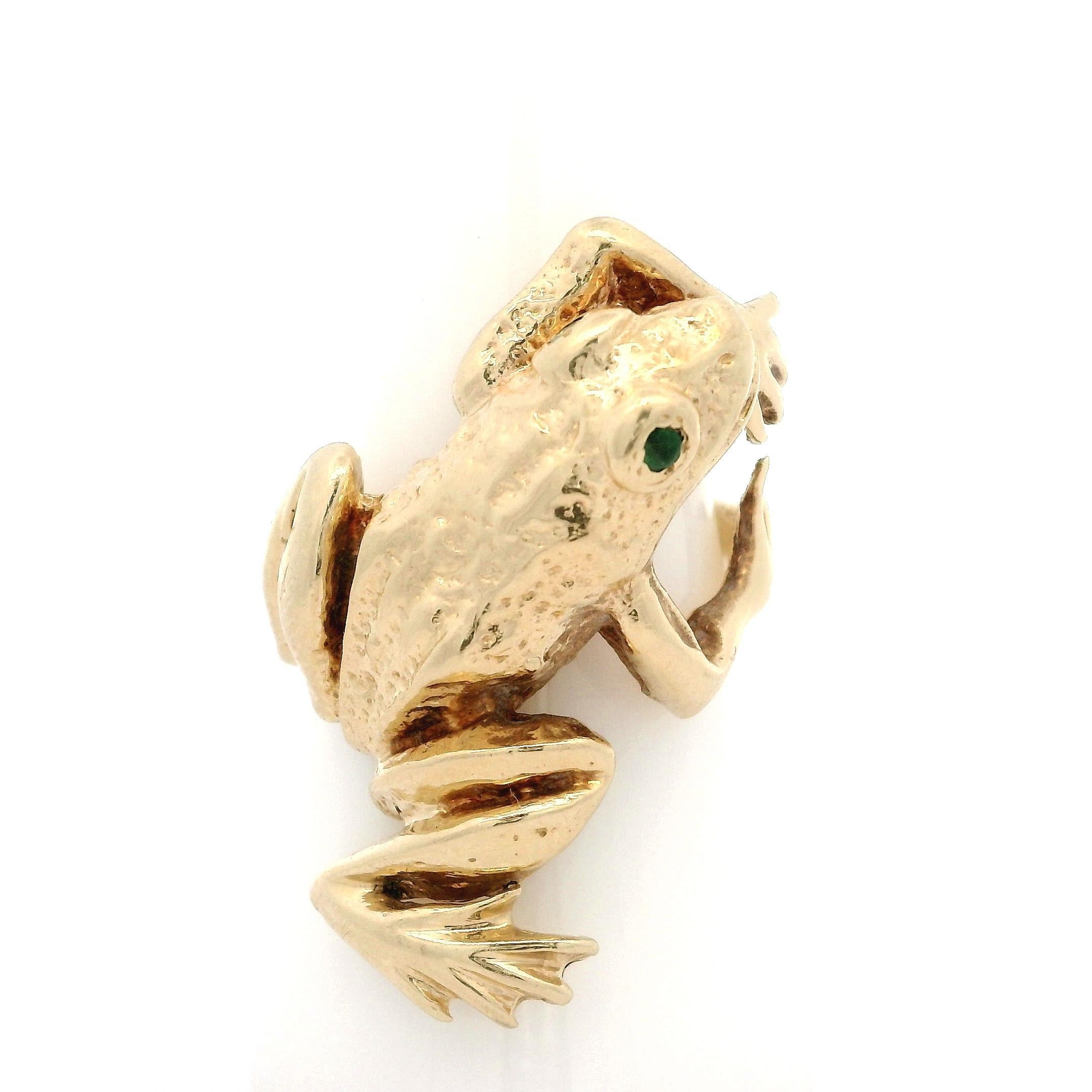 Vintage Yellow Gold Emerald Eyes Climbing Frog Wide Wrap Whimsical Ring For Sale
