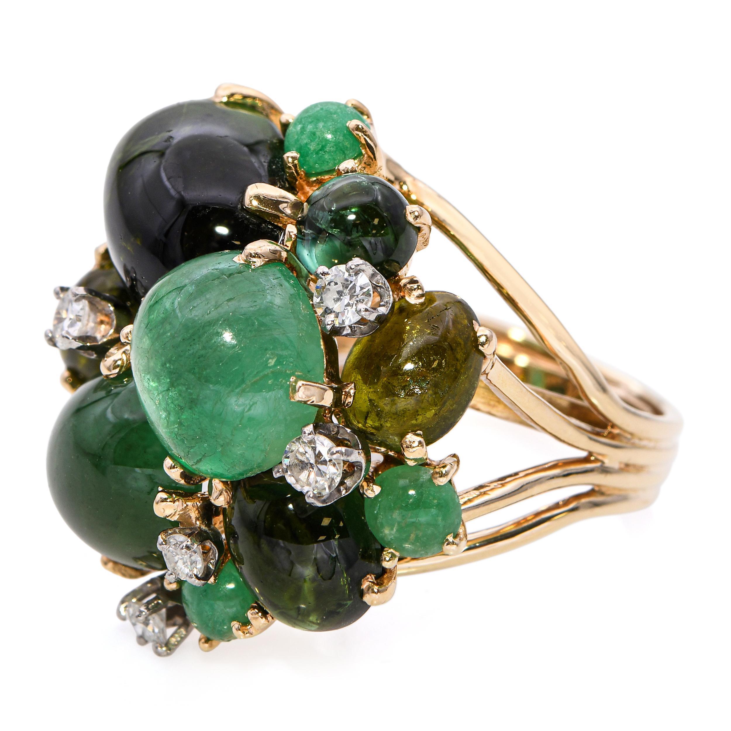 Vintage Yellow Gold Emerald Tourmaline Diamond Statement Ring In Good Condition For Sale In New York, NY