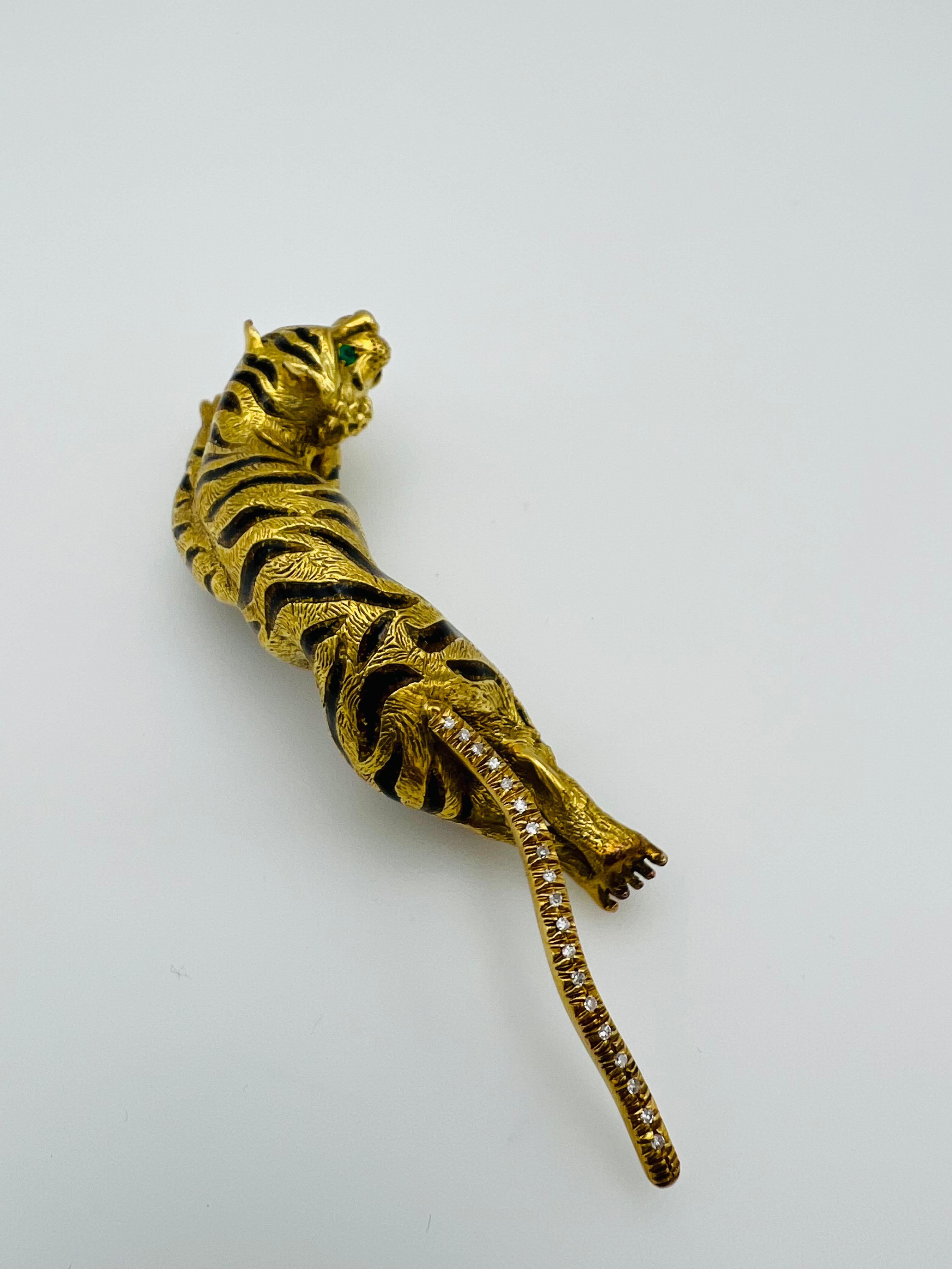 gold tiger brooch