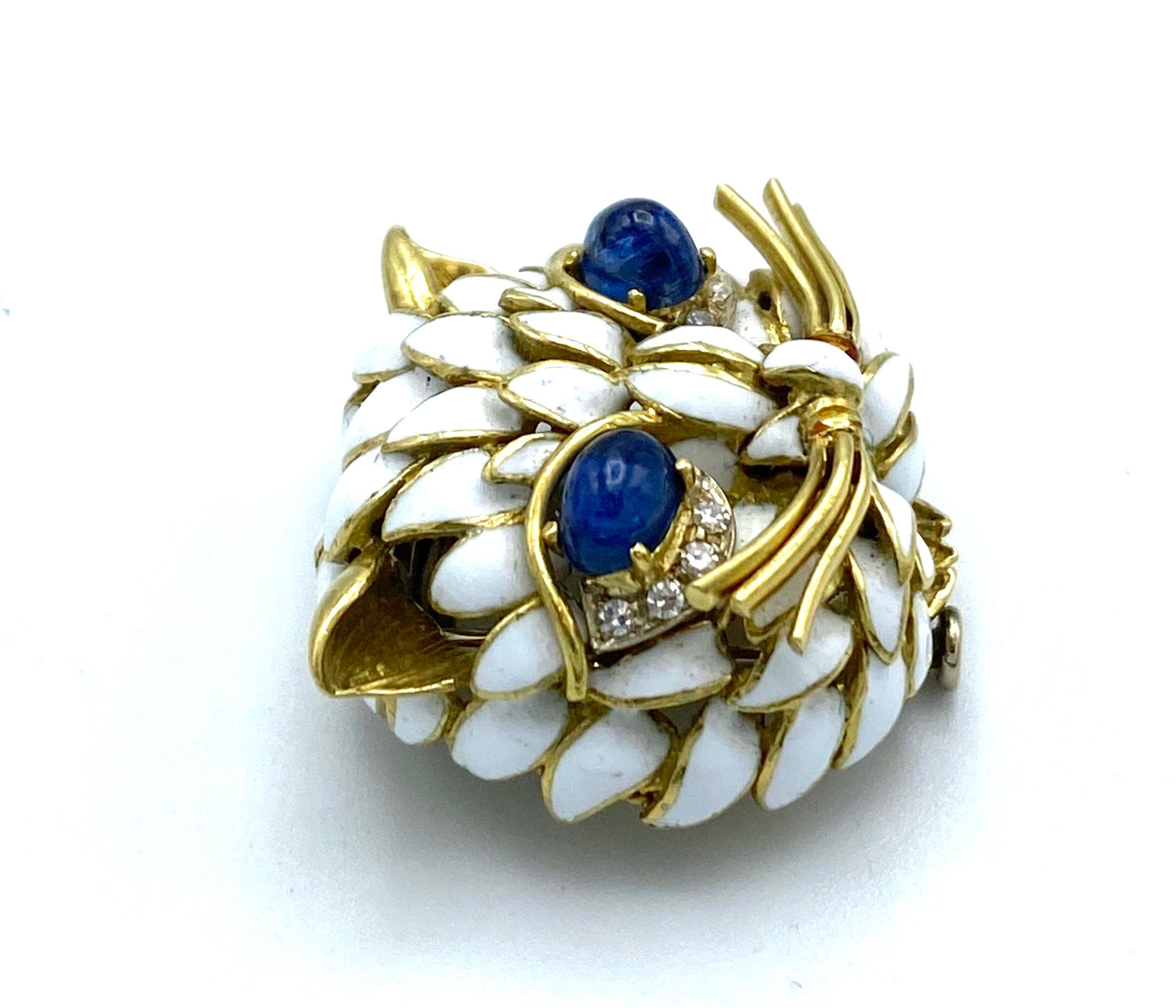 Single Cut Vintage Yellow Gold, Enamel, Diamond and Cabochon Sapphire Cat Face Pin Brooch 