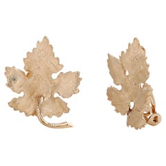 Vintage Yellow Gold Florentine Finish Leaf Design Clip-o Earrings