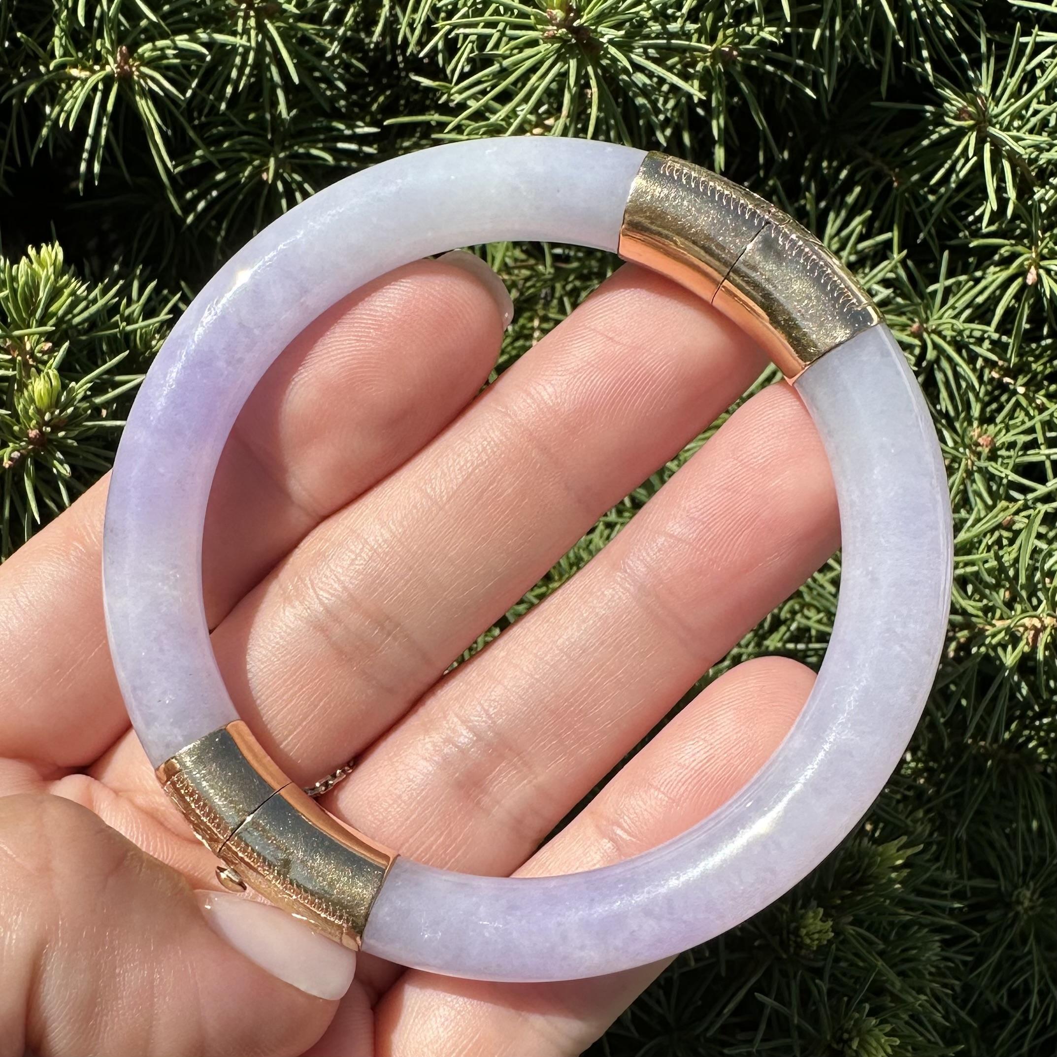 Bracelet ouvert à charnière en or jaune Vintage GIA Burma Purple Arc A Jade en vente 5