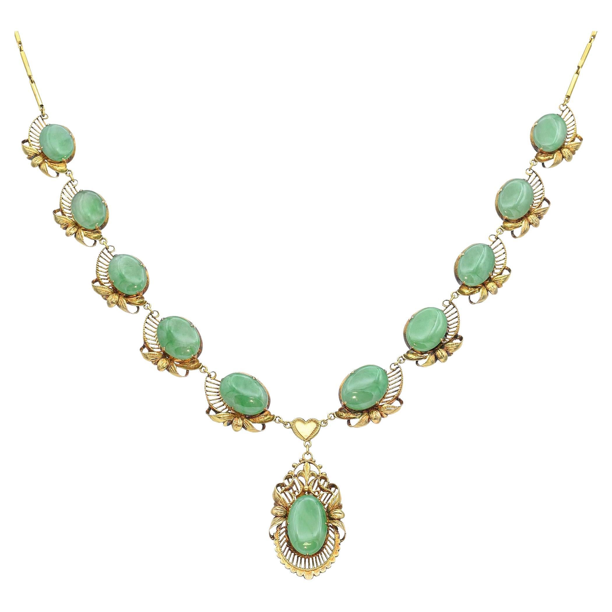 Vintage Yellow Gold Green Jade Necklace