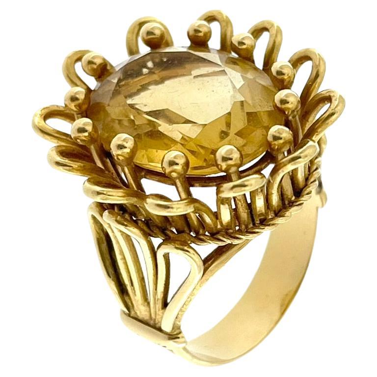 Vintage Yellow Gold Hand-Made French Ring with 11.00ct Citrine