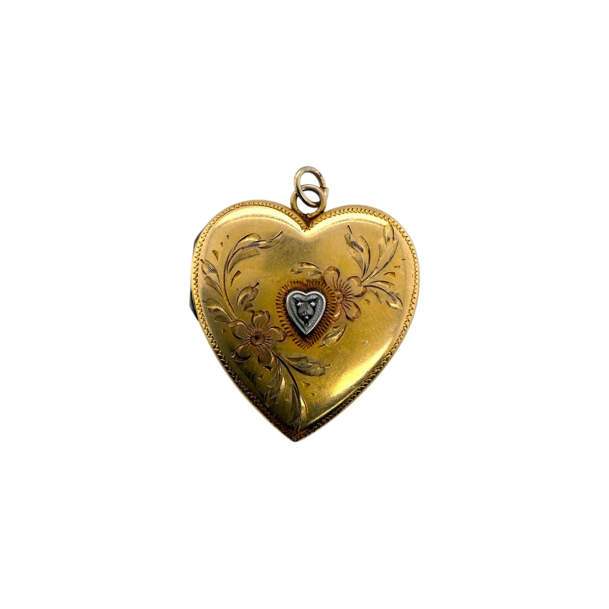 Pendentif pendentif coeur vintage en or jaune 1943 en vente 1
