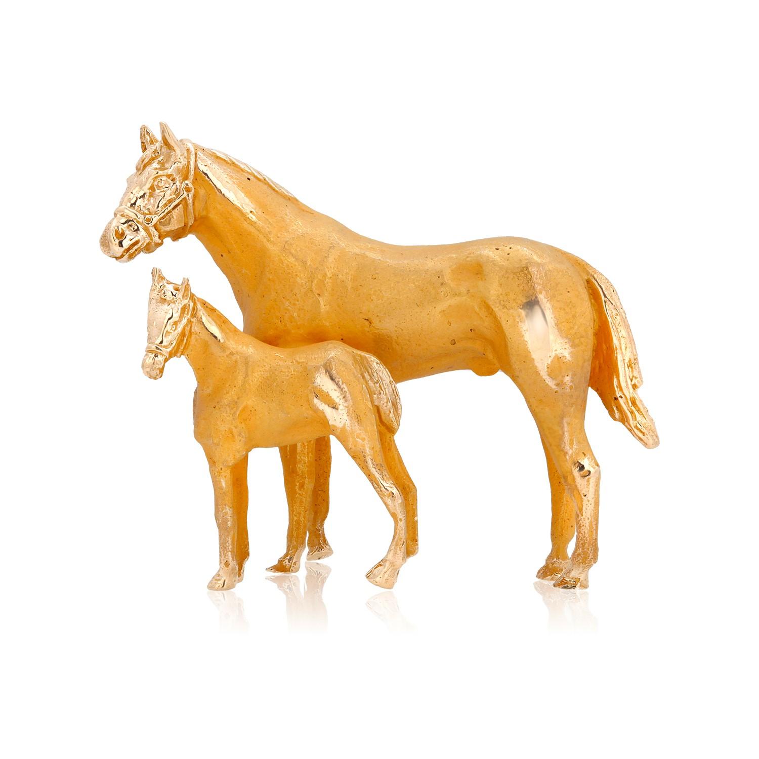 Women's or Men's Vintage Yellow Gold Horse Foal Wearing Bridle 20 Century 1.8 Inch Figural Brooch