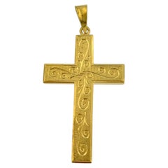 Vintage Yellow Gold Italian Cross with Leaf Pattern