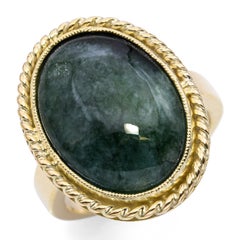 Vintage Yellow Gold Jade Oval Ring