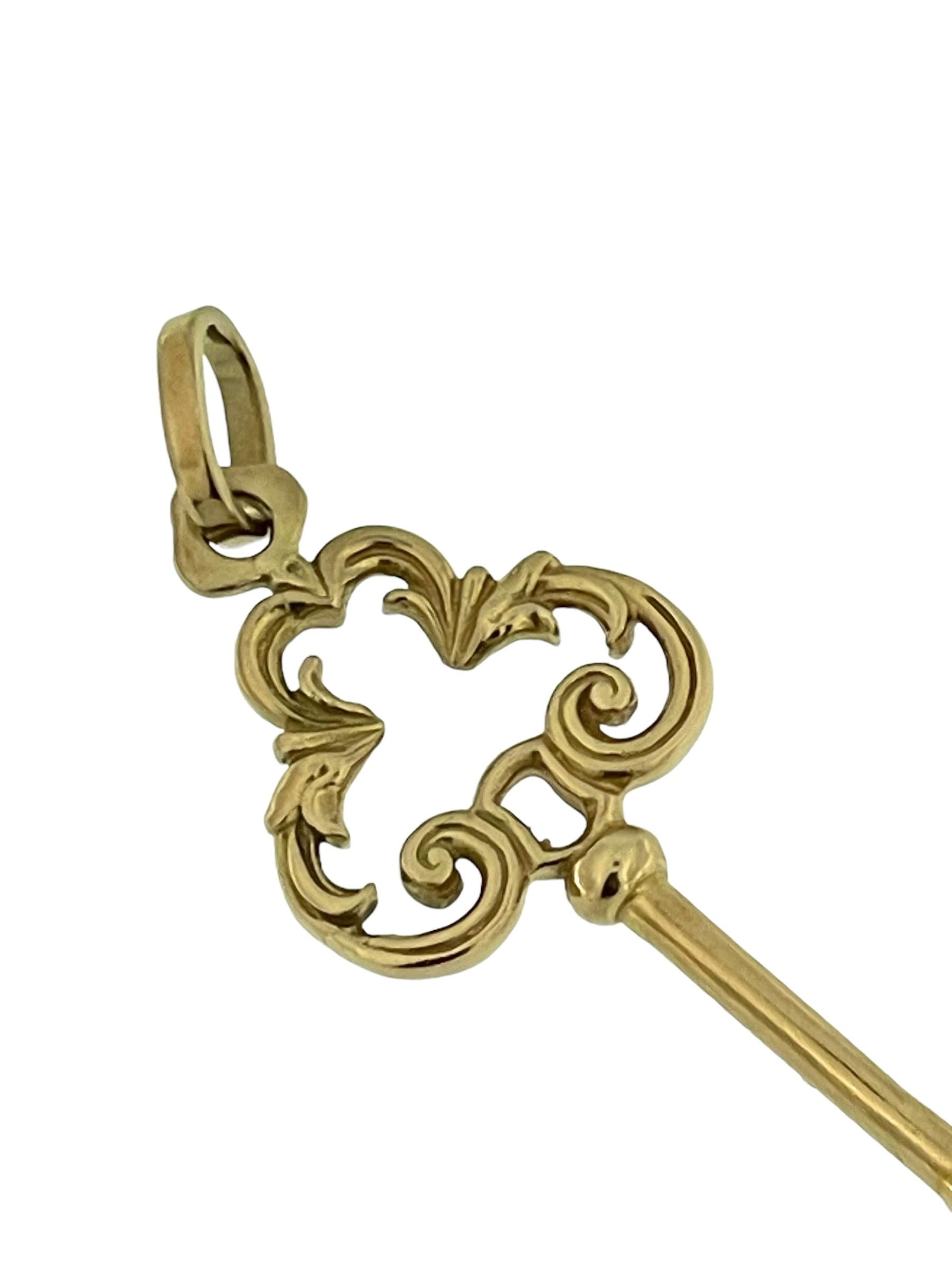 Princess Cut Vintage Yellow Gold Key Pendant with Sapphire For Sale