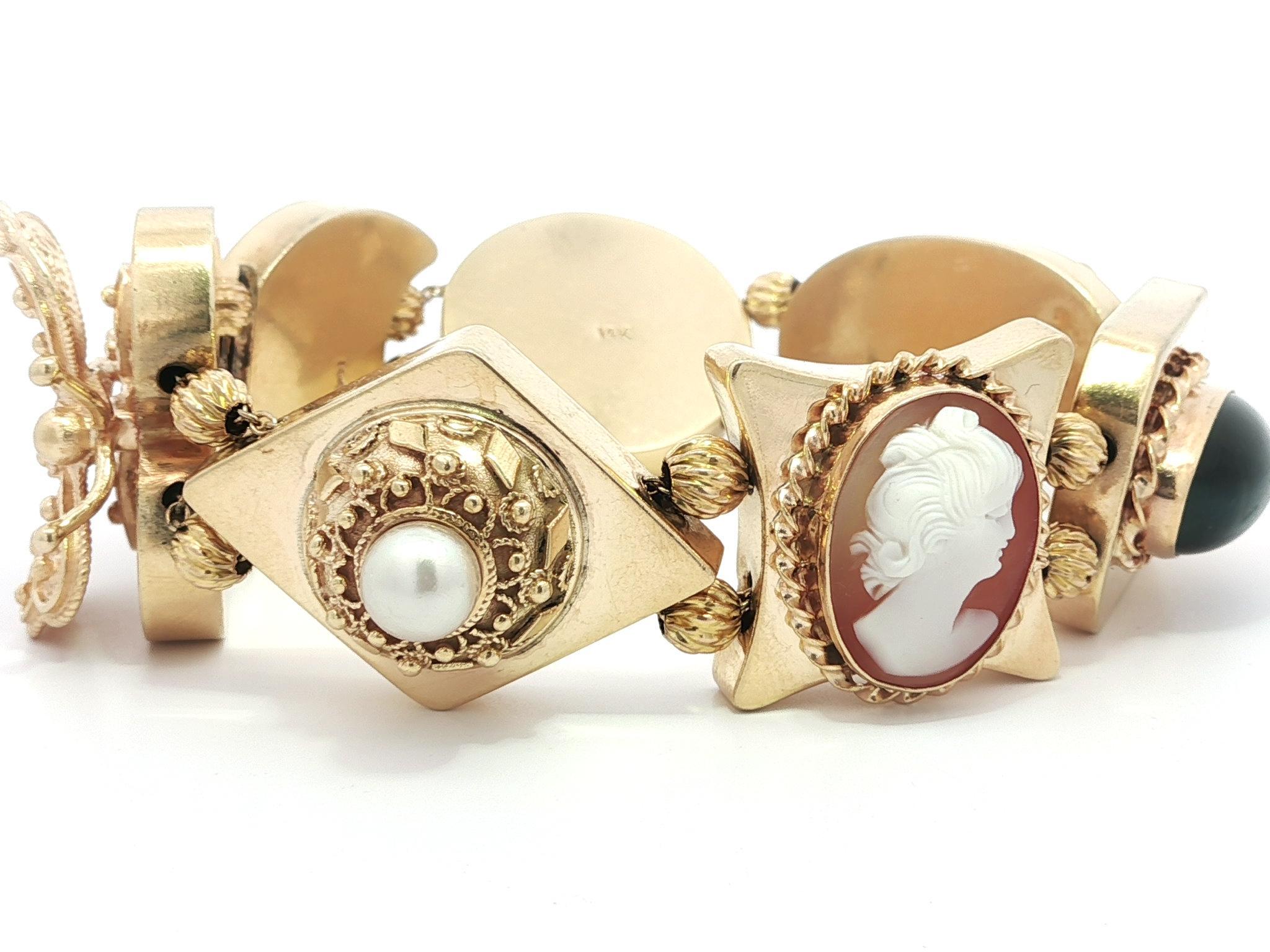 Taille ovale Vintage Yellow Gold Large Large Heavy Gemstone Snake Flower Slide Bracelet en vente