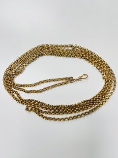 Vintage Yellow Gold Long Chain in 9 Karat Gold.