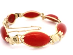 Vintage Yellow Gold Marquise Cabochon Synthetic Coral Link Bracelet