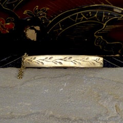 Vintage Yellow Gold Matt Brush Leaf Detailed Bangle C1977