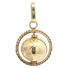 Vintage Yellow Gold Moving Spinning Globe Charm Pendant w/ Twisted Cable Frame