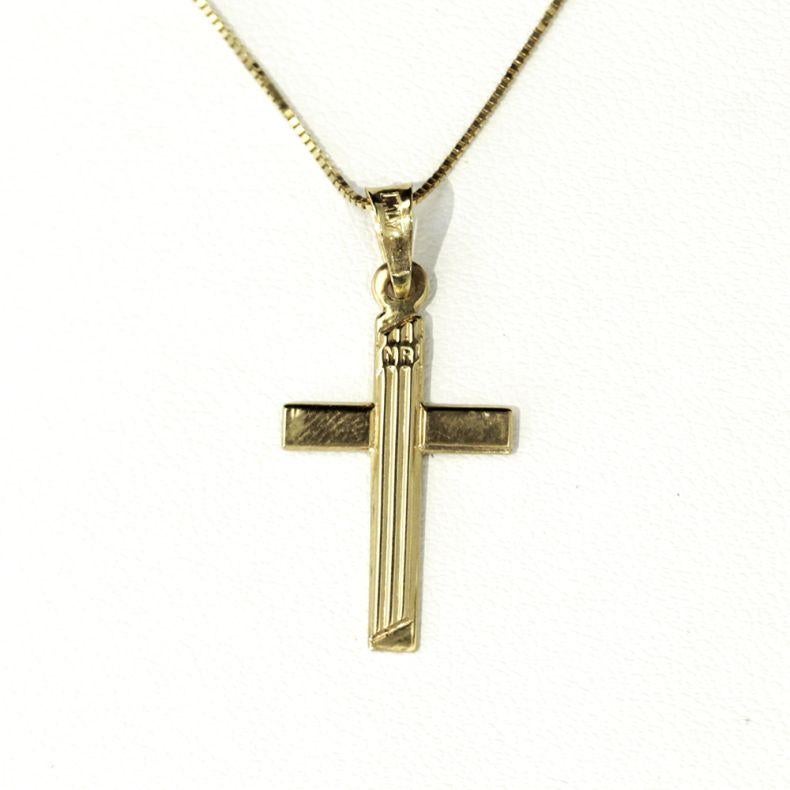 Lovely new 18ct yellow gold cross and necklace Approximate Dimensions: Chain length = 39cm Total drop length = 22cm Cross (including bale) = 27mm x 12mm Weight = 2.35 grams Note: 1D