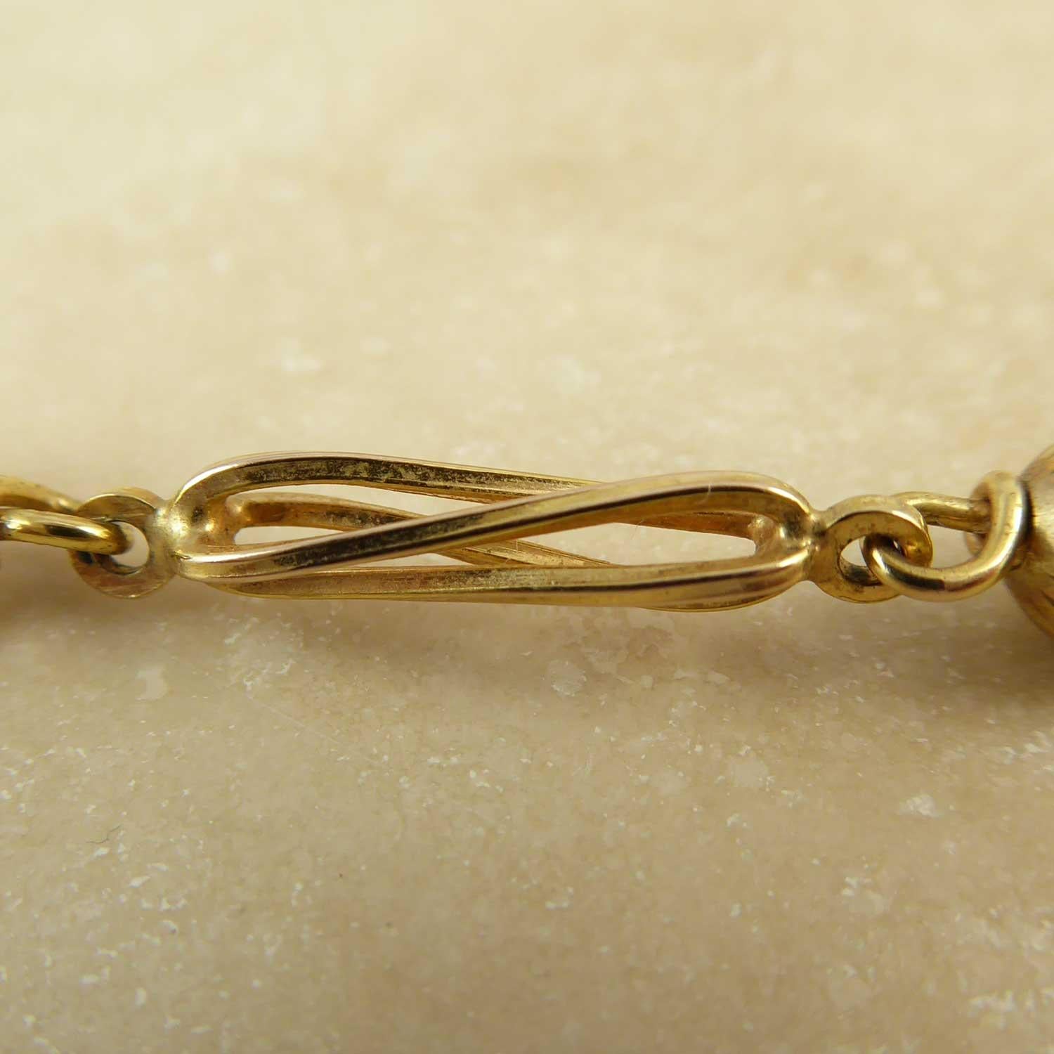 Women's or Men's Vintage Yellow Gold Necklace with Fancy Links, circa 1970s