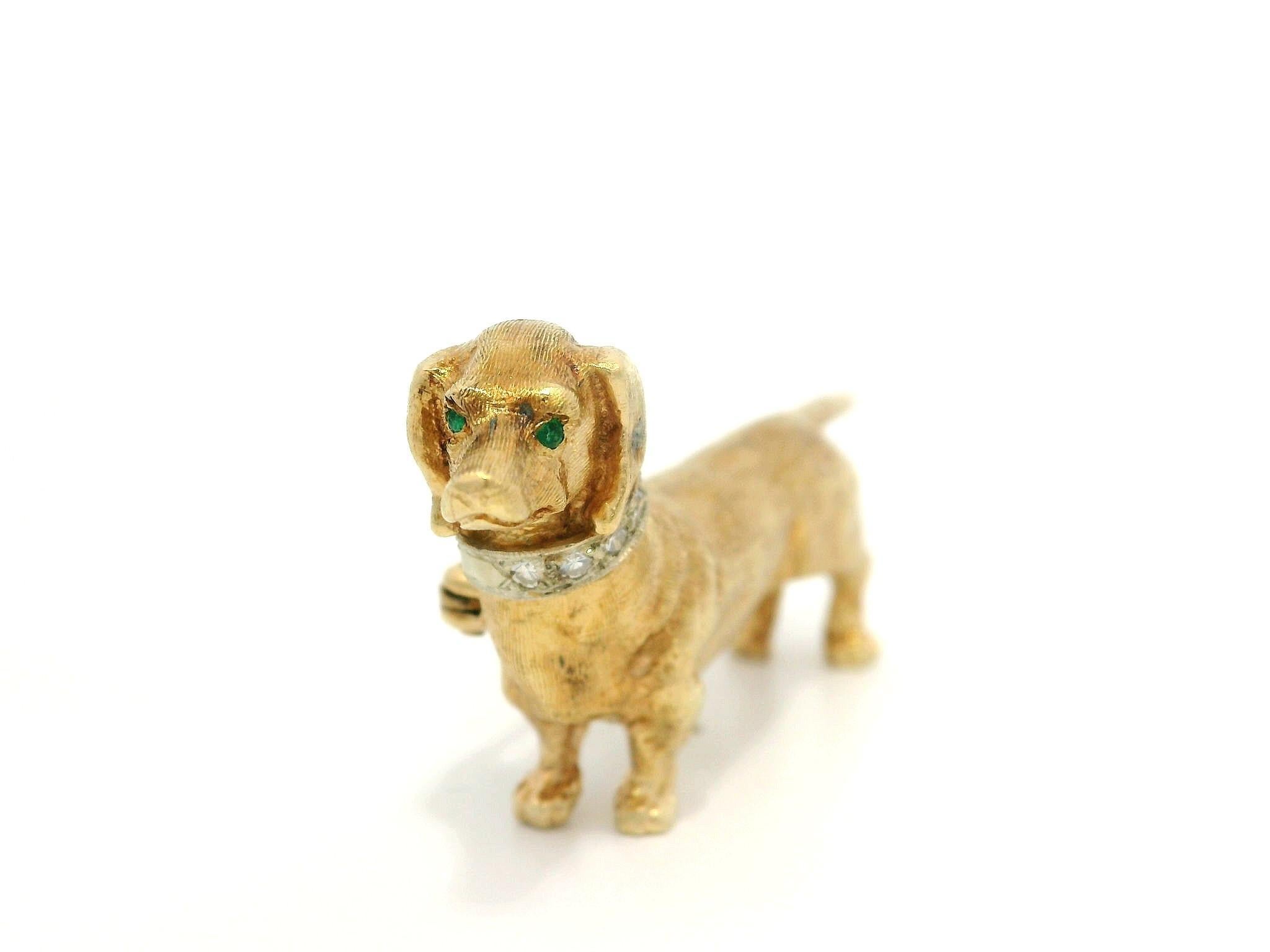 Broche Perro Teckel Vintage Oro Amarillo Viejo Diamante Textura Detallada Corte único