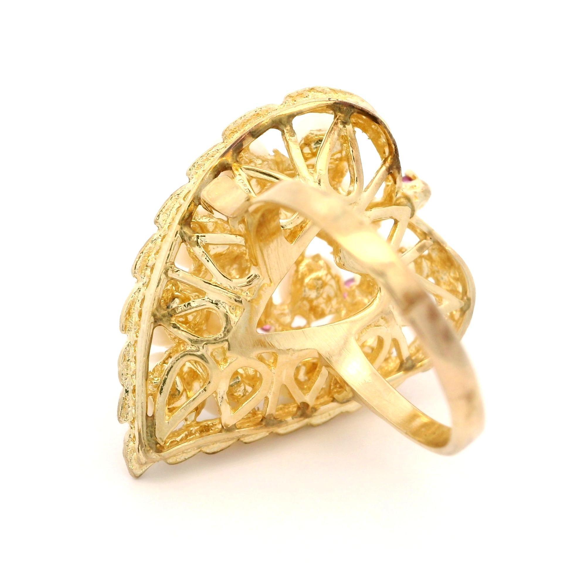 Vintage Yellow Gold Pearl Cluster Textured Leaf Statement Cocktail Ring For Sale 1