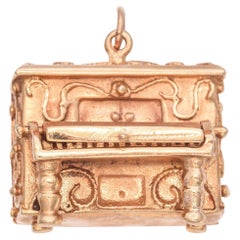 Vintage Gelbgold Klavier Charme