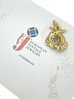Vintage Yellow Gold Pisces Zodiac Sign Pendant with Gemstones