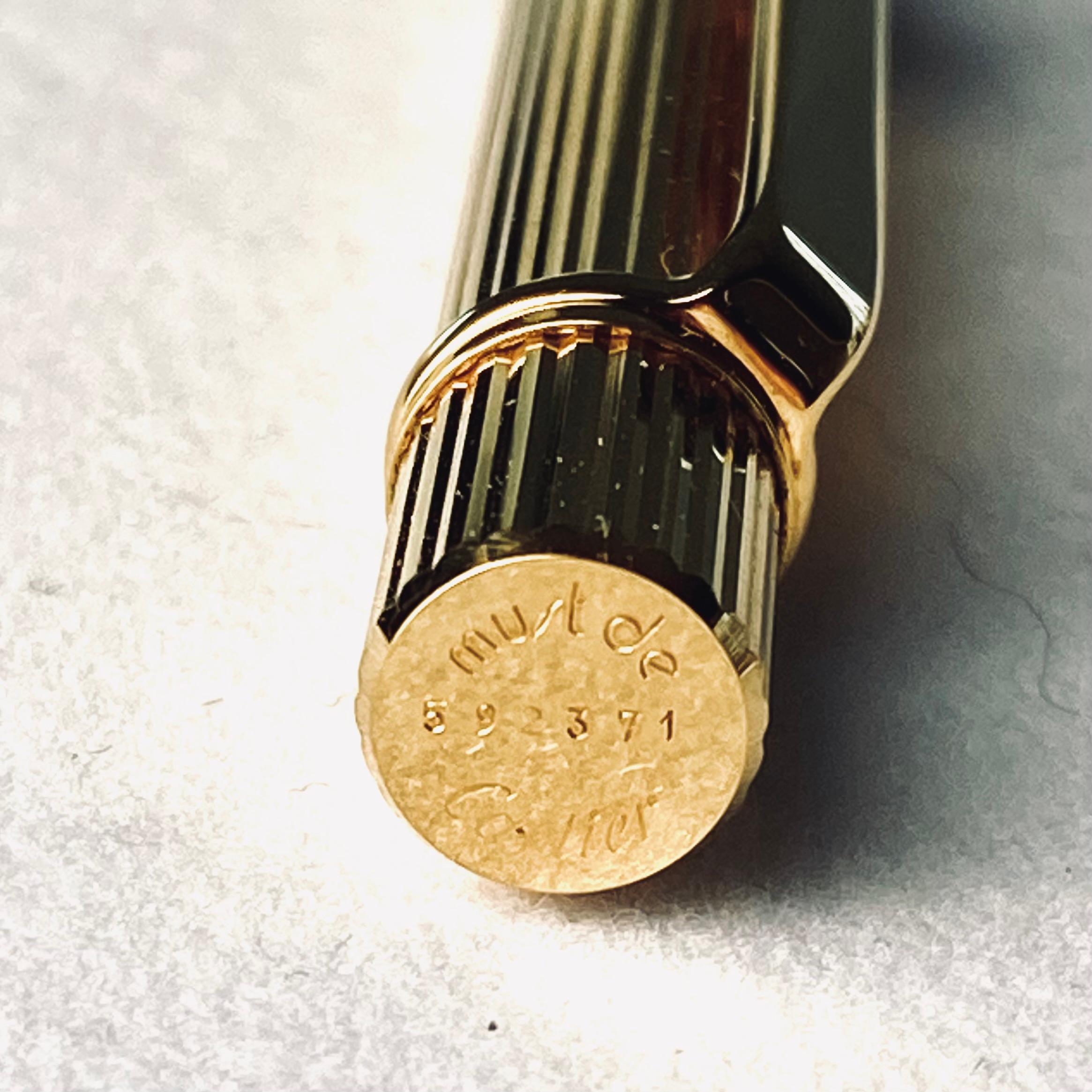 Vintage Yellow Gold-Plated Must de Cartier Ball Pen Cartier Serial 592371 In Good Condition In New York, NY
