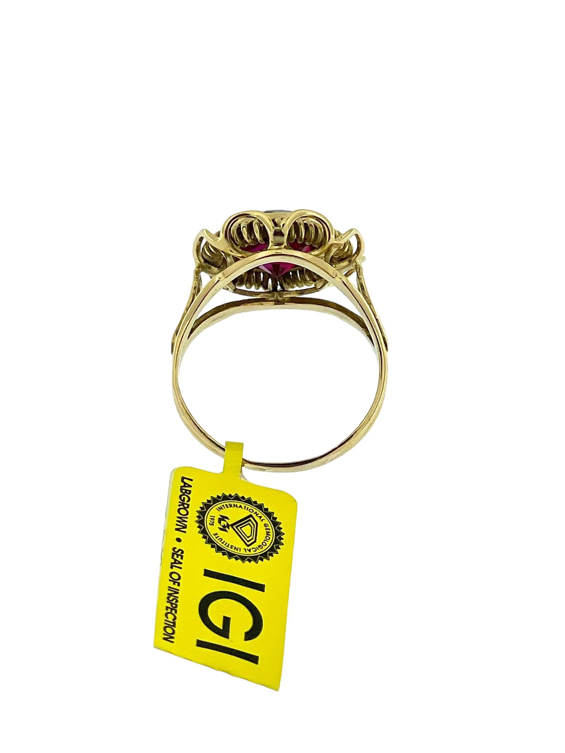 Vintage Yellow Gold Ring Lab Grown Ruby IGI Certified For Sale 1