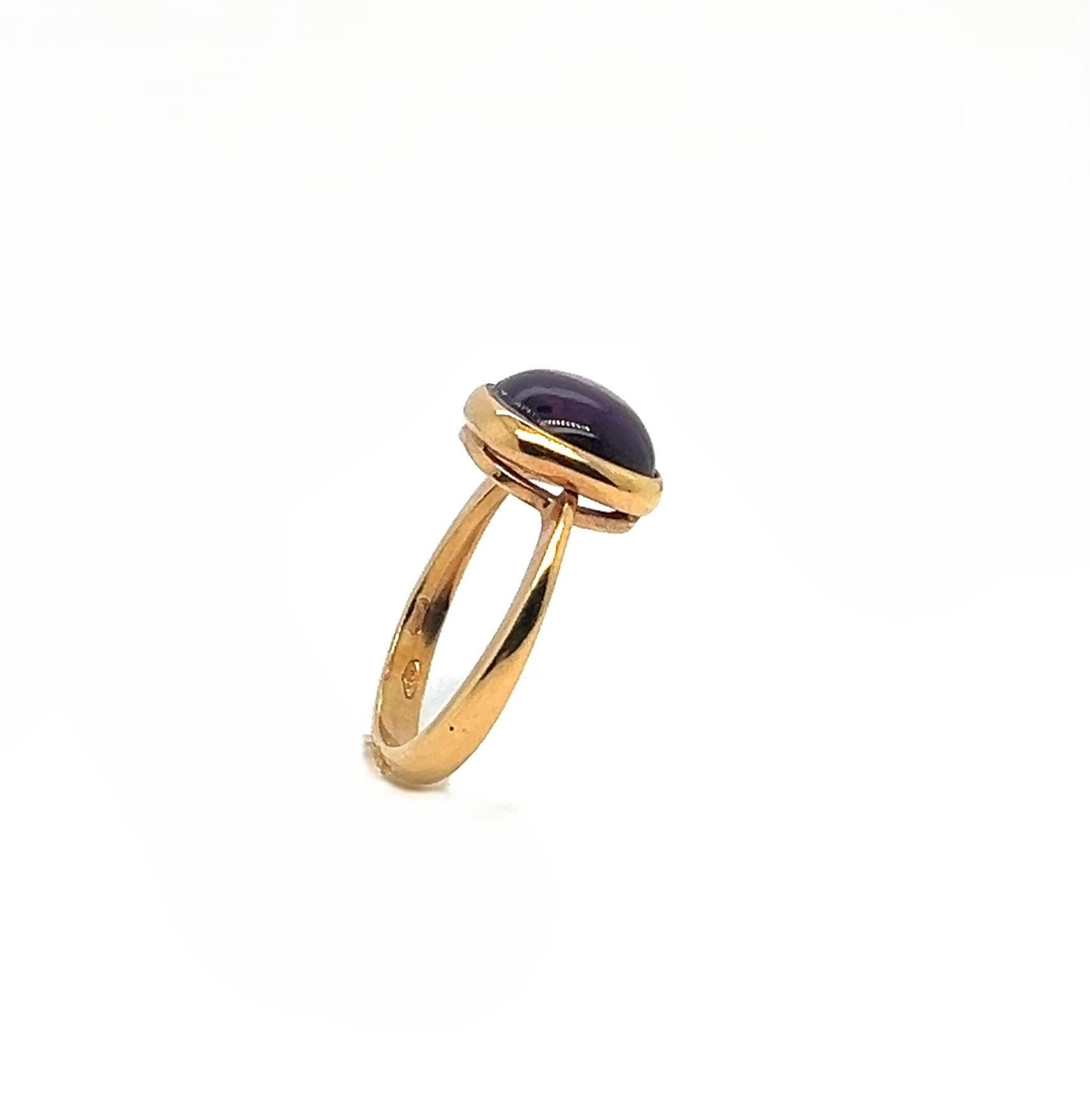 Bague vintage en or jaune avec cabochon d'améthyste en vente 1