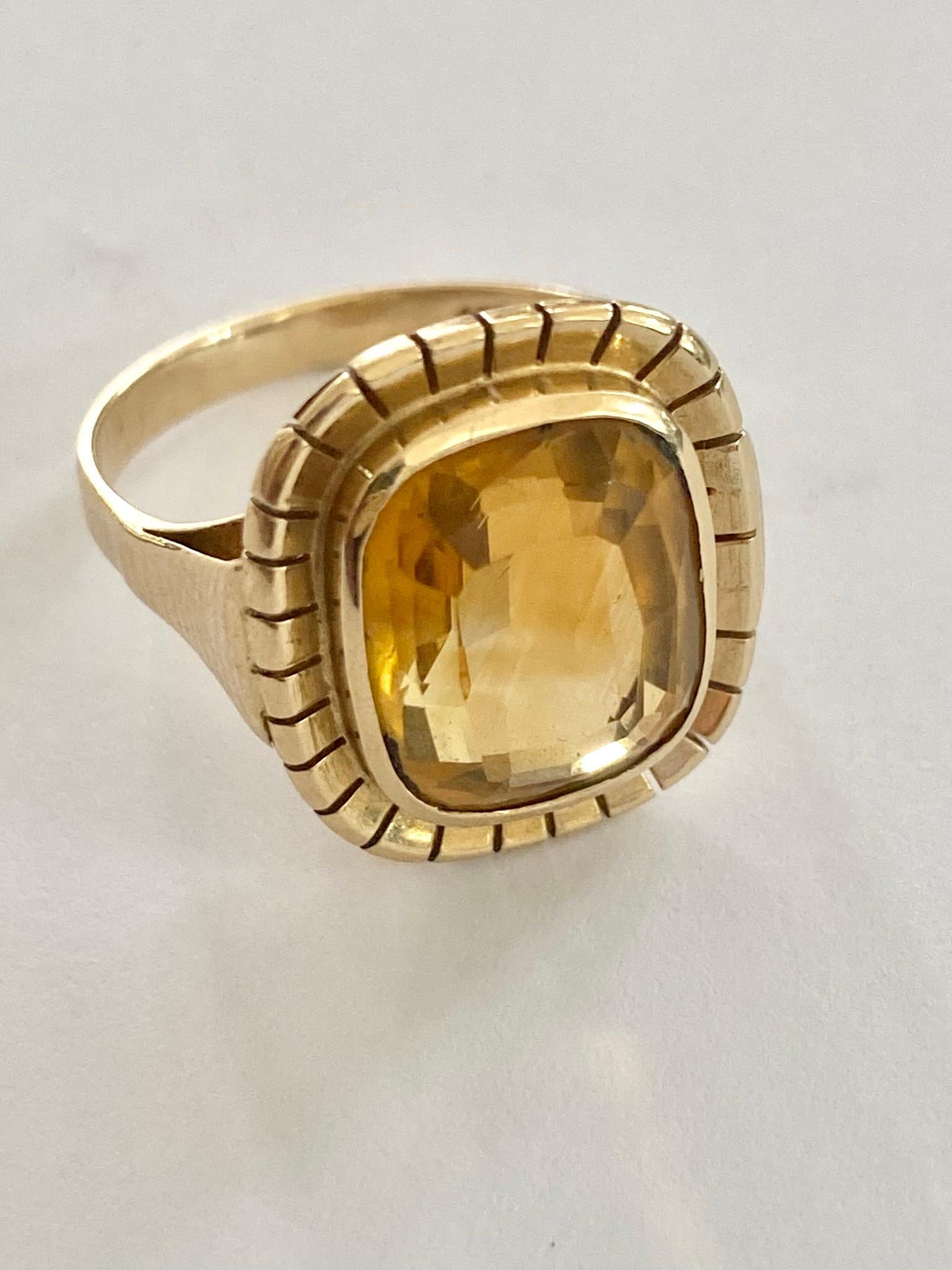 Vintage Yellow Gold Ring with Cushion Cut Natural Quartz, Citrine, USA, ca 1965 2