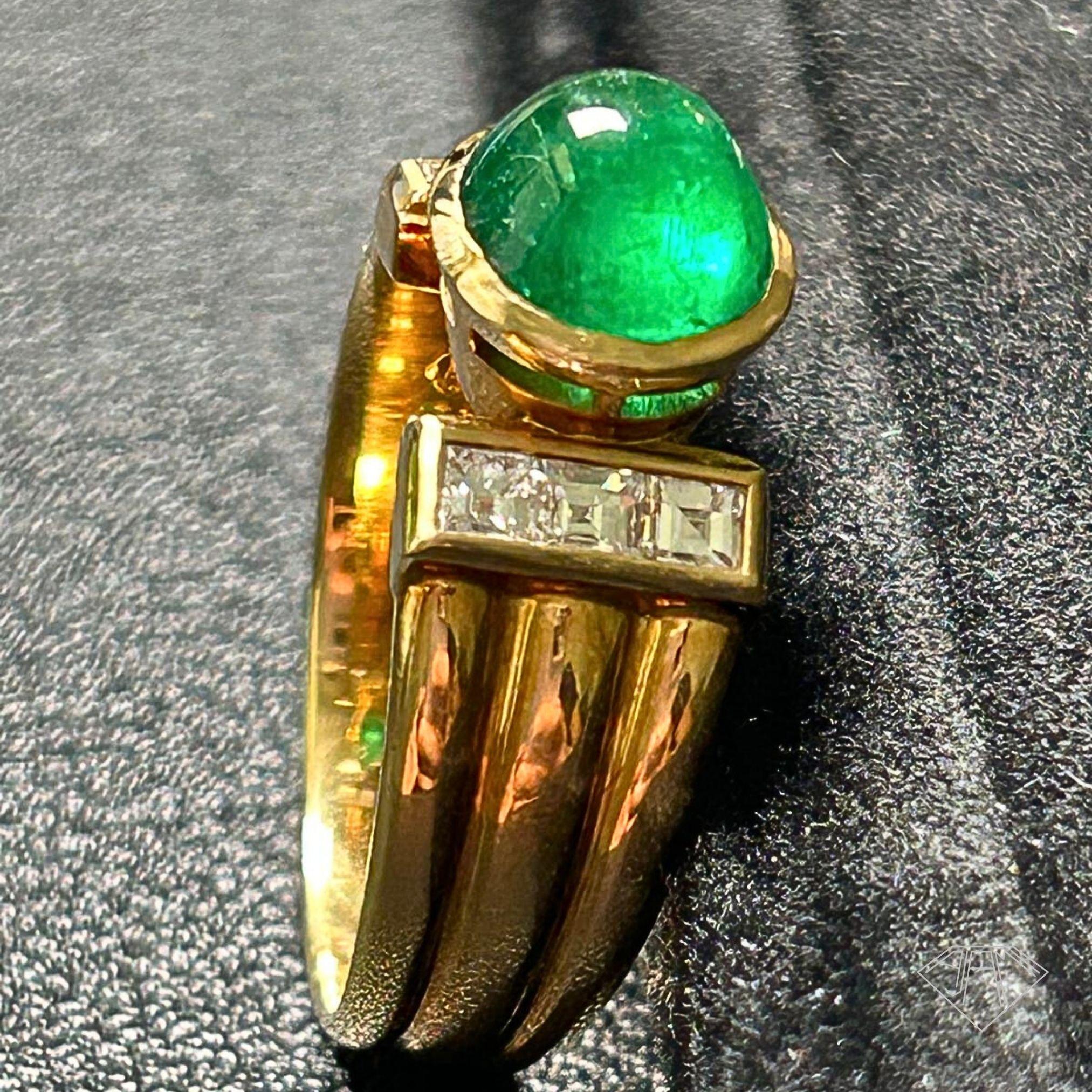 Art Deco 2,30ct natürlicher Smaragd Cabochon, 18KGold Ring 1,20ct natürliche Diamanten für Damen oder Herren im Angebot