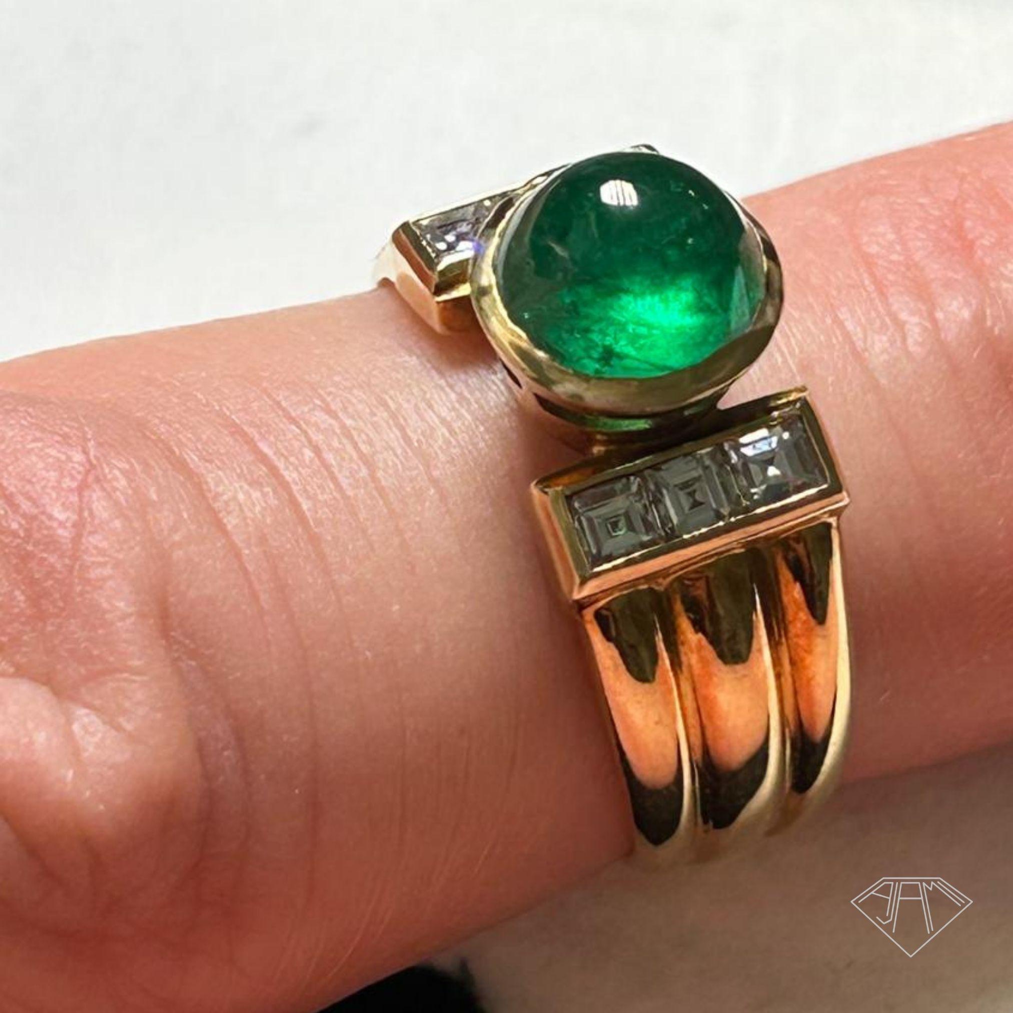 Art Deco 2,30ct natürlicher Smaragd Cabochon, 18KGold Ring 1,20ct natürliche Diamanten im Angebot 2