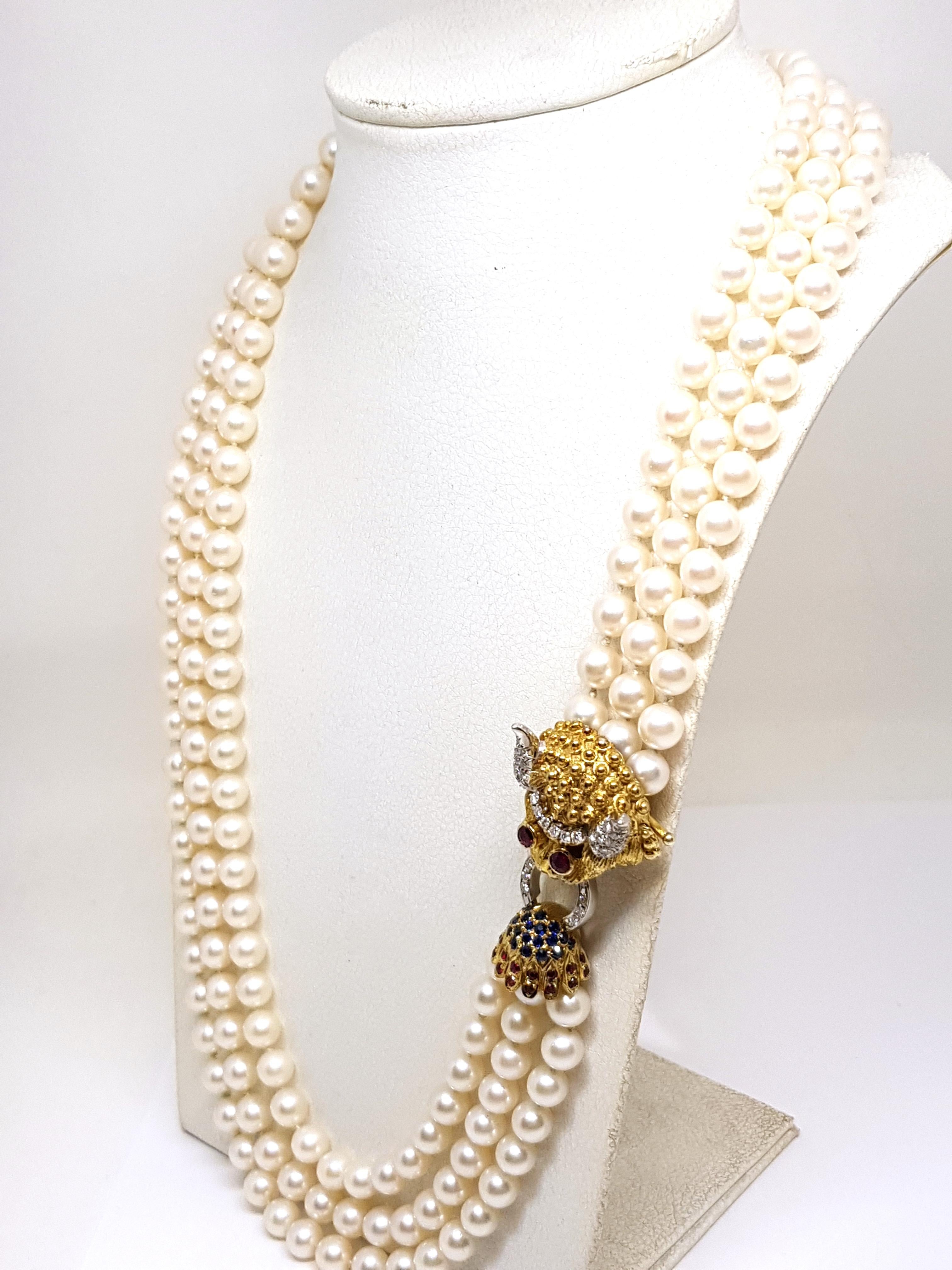 Yellow Gold Ruby Sapphire Diamond Akoya Pearl Asian Chinese Dragon Necklace In Excellent Condition For Sale In Antwerp, BE