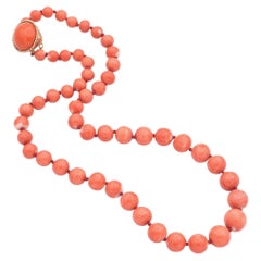 Vintage Yellow Gold Salmon Red Coral Graduated Beaded Strand Necklace
