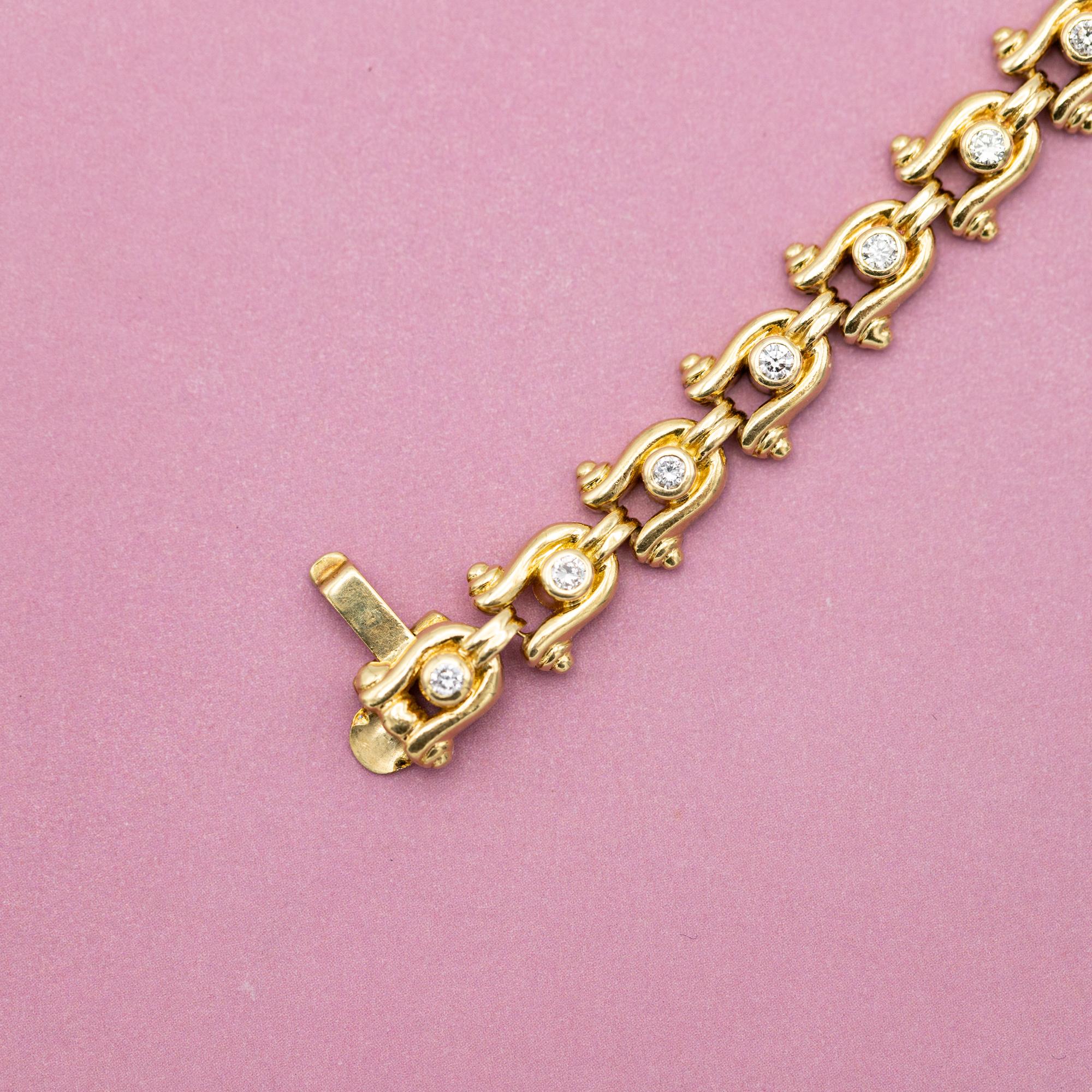 Vintage yellow gold Tennis bracelet - Horse shoe - 12.5 gr - 0.62 ct diamonds 1