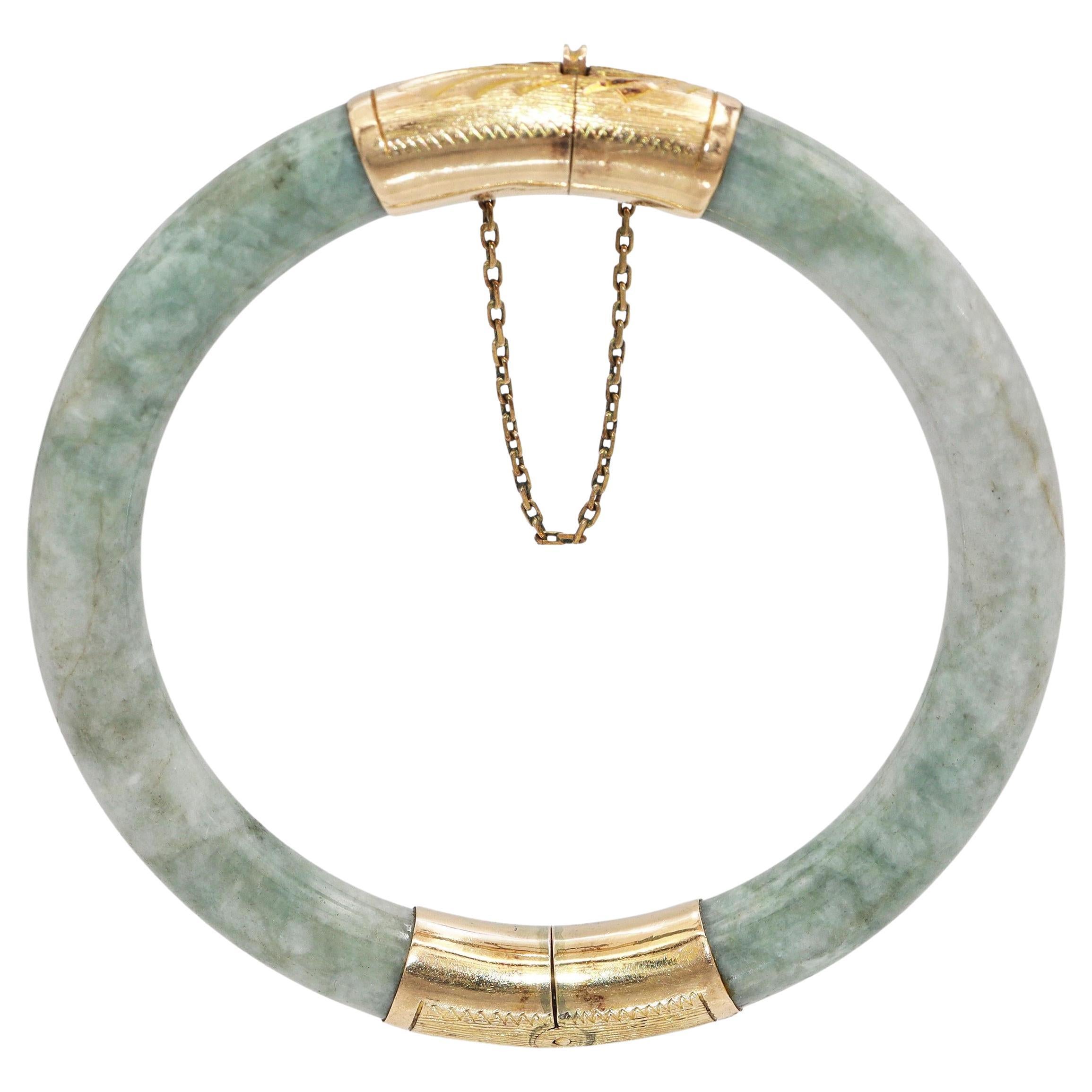 Vintage Yellow Gold Variegated Jade Hinged Bangle Bracelet