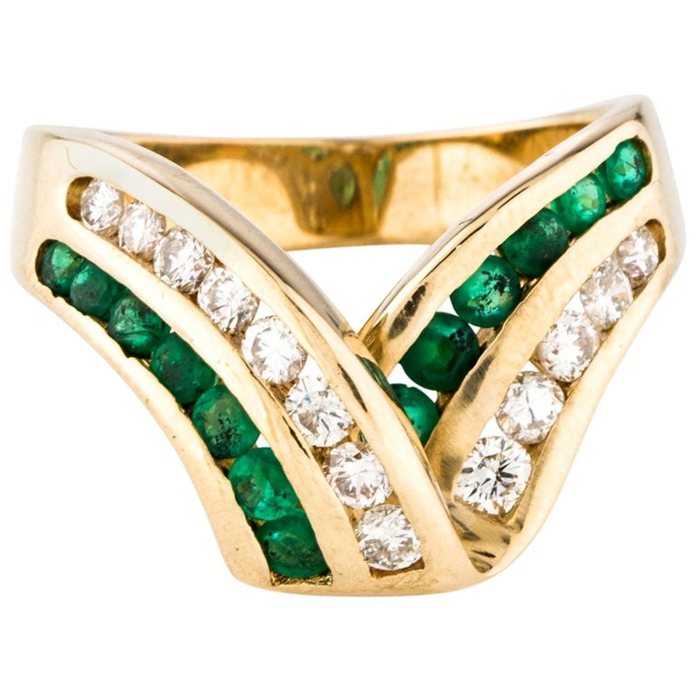 Vintage Yellow Gold Wide Emerald Diamond Band For Sale at 1stDibs
