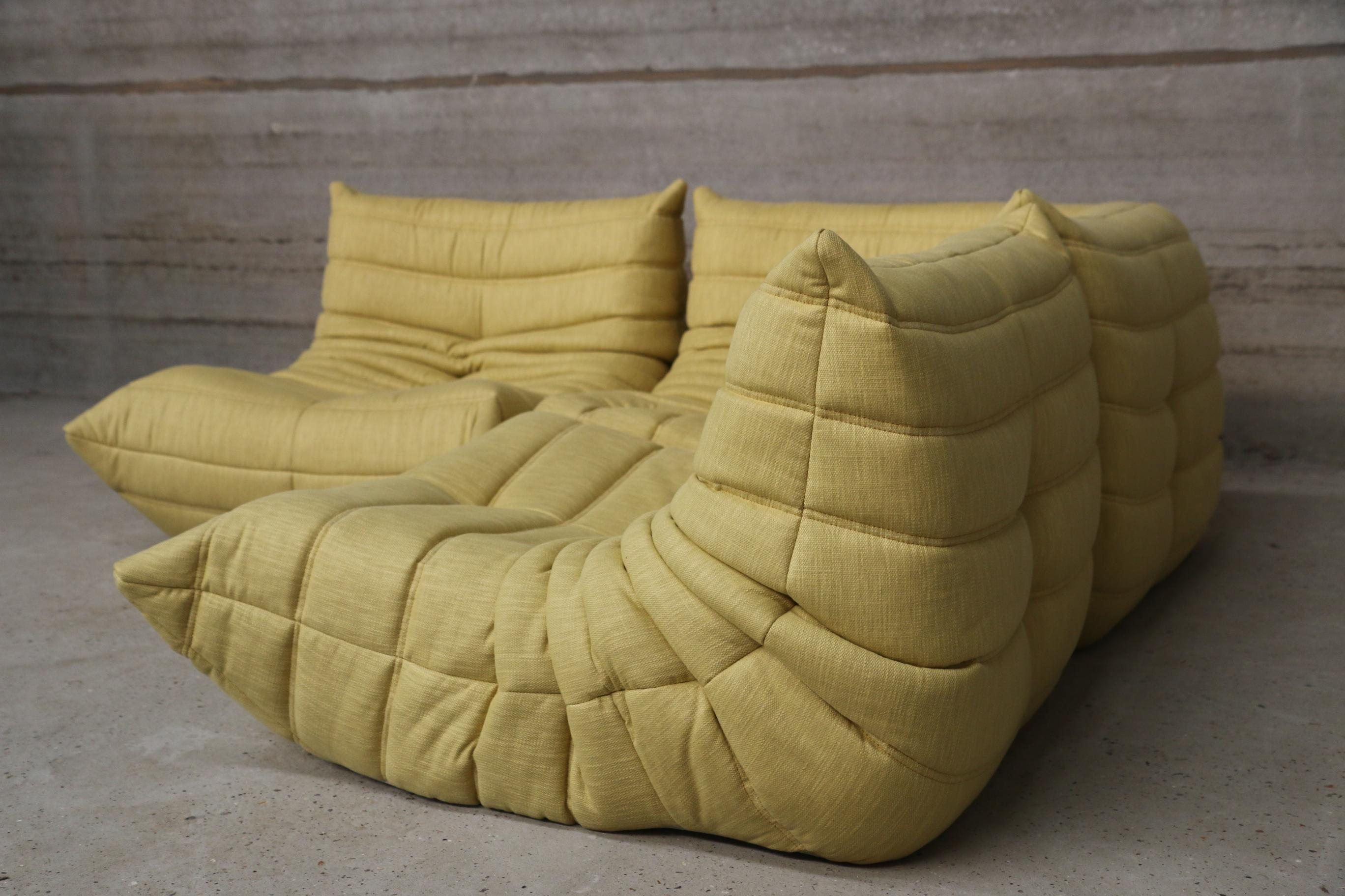 Vintage Yellow Ligne Roset Togo Sofa Set, Designed by Michel Ducaroy, 1998 In Good Condition In Ostend, BE