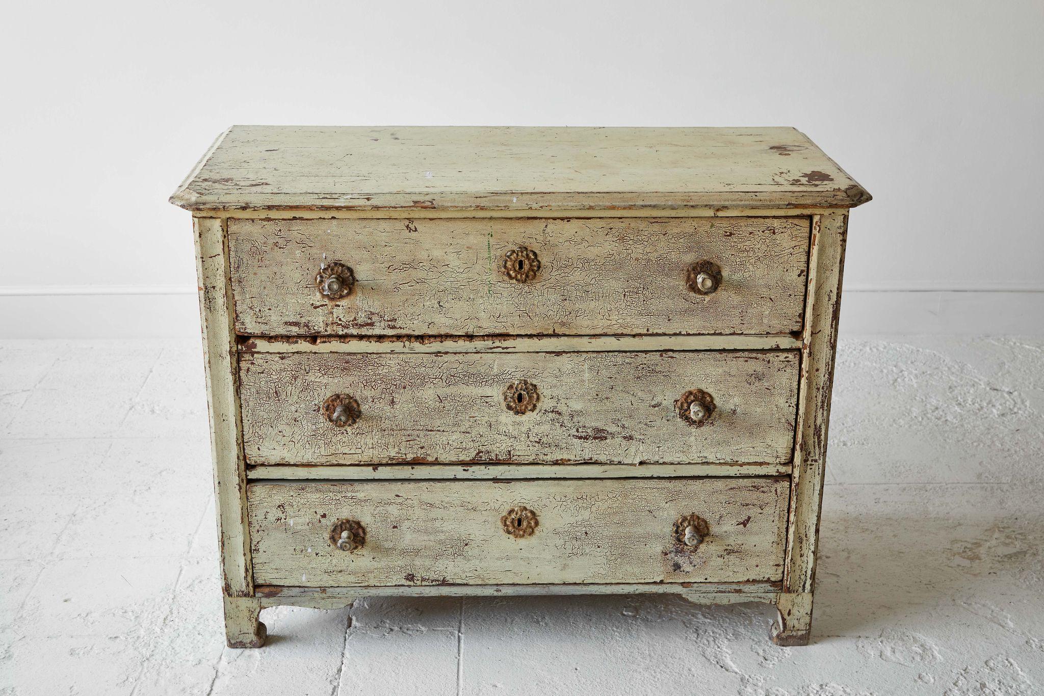 chest of drawers for sale
