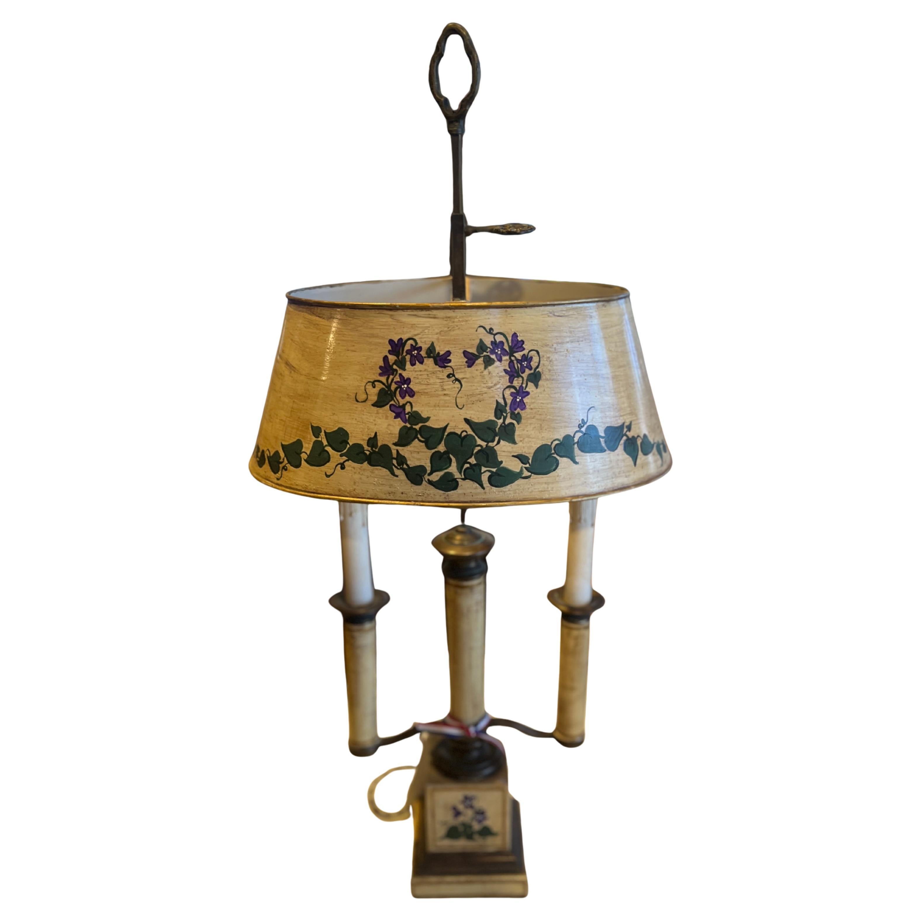 Lampe de table vintage peinte en jaune en vente