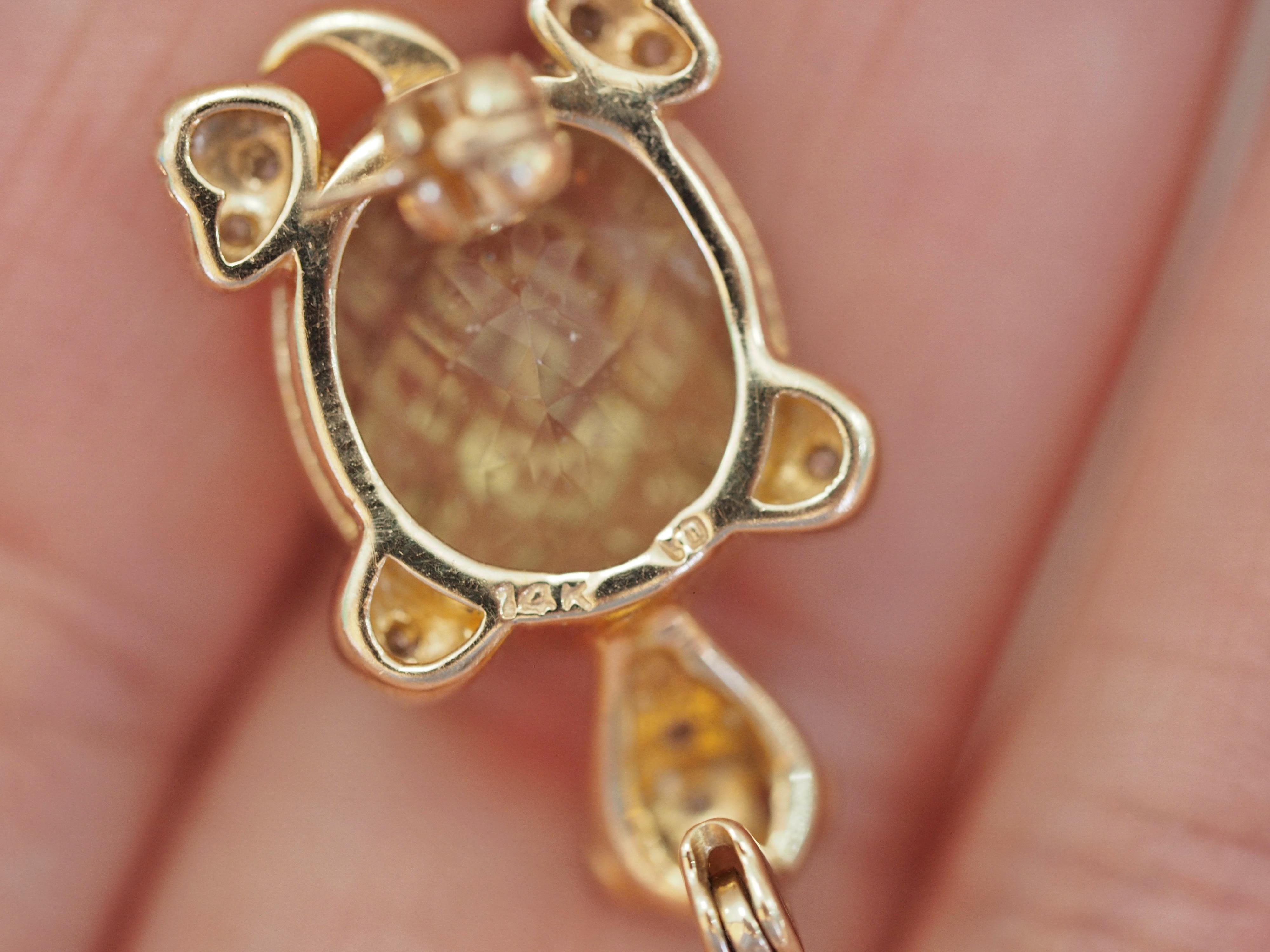 Broche vintage en or 14 carats sertie de quartz jaune, de diamants et de tortue en rubis Bon état - En vente à Addison, TX