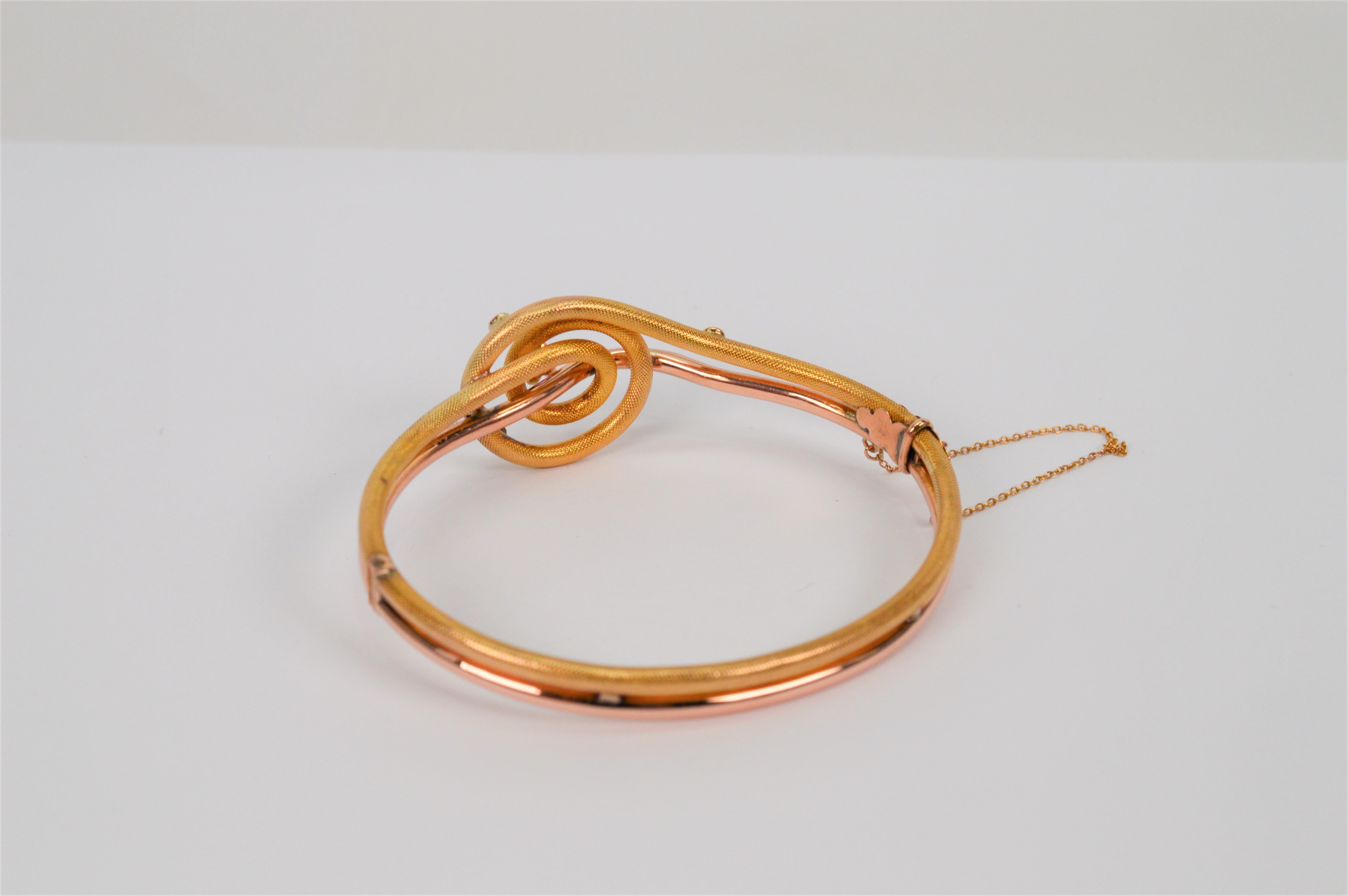 Vintage Yellow Rose Gold Bangle Bracelet with Gemstone Accents  For Sale 1