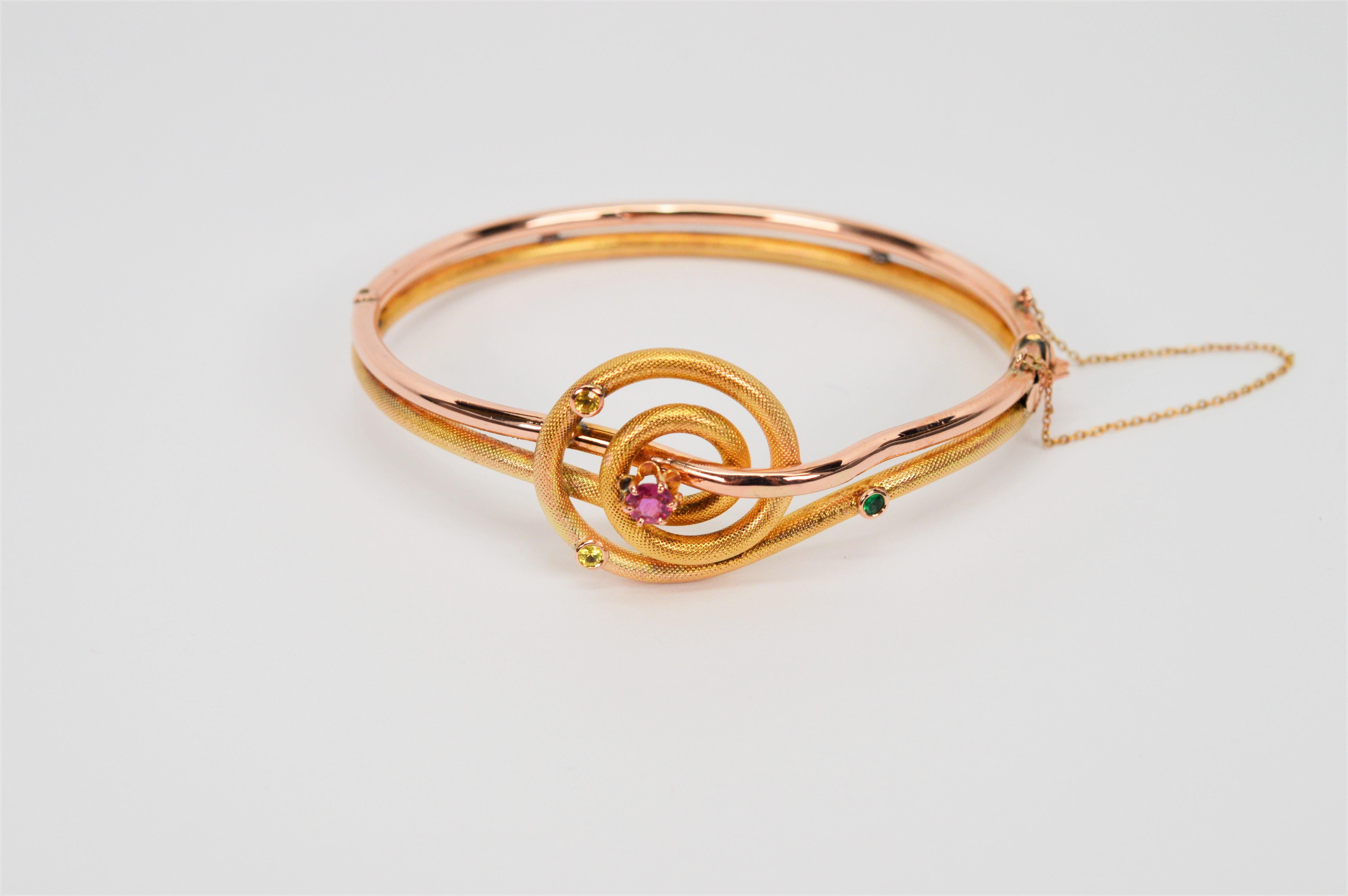 Vintage Yellow Rose Gold Bangle Bracelet with Gemstone Accents  For Sale 3