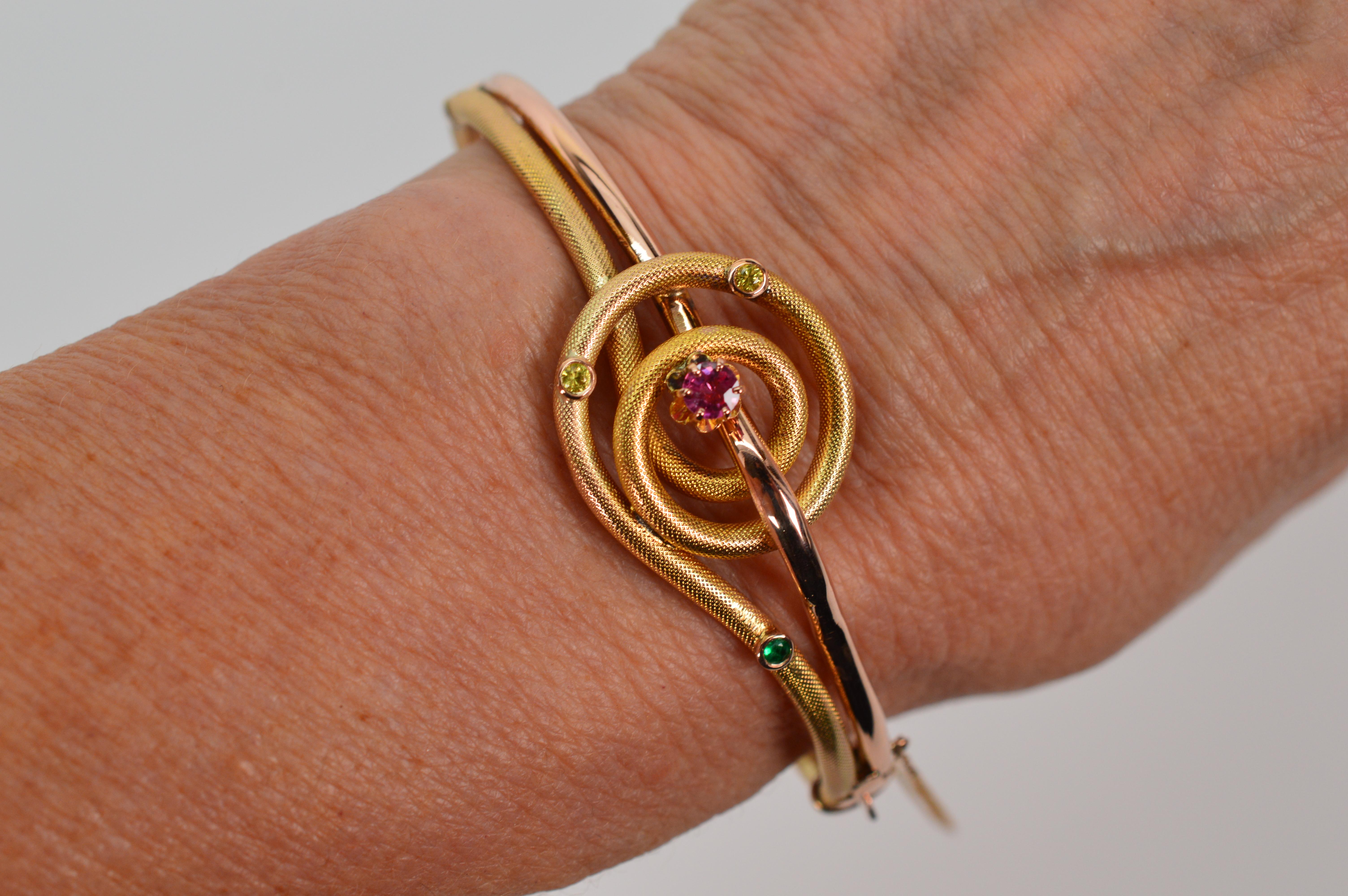 Vintage Yellow Rose Gold Bangle Bracelet with Gemstone Accents  For Sale 4
