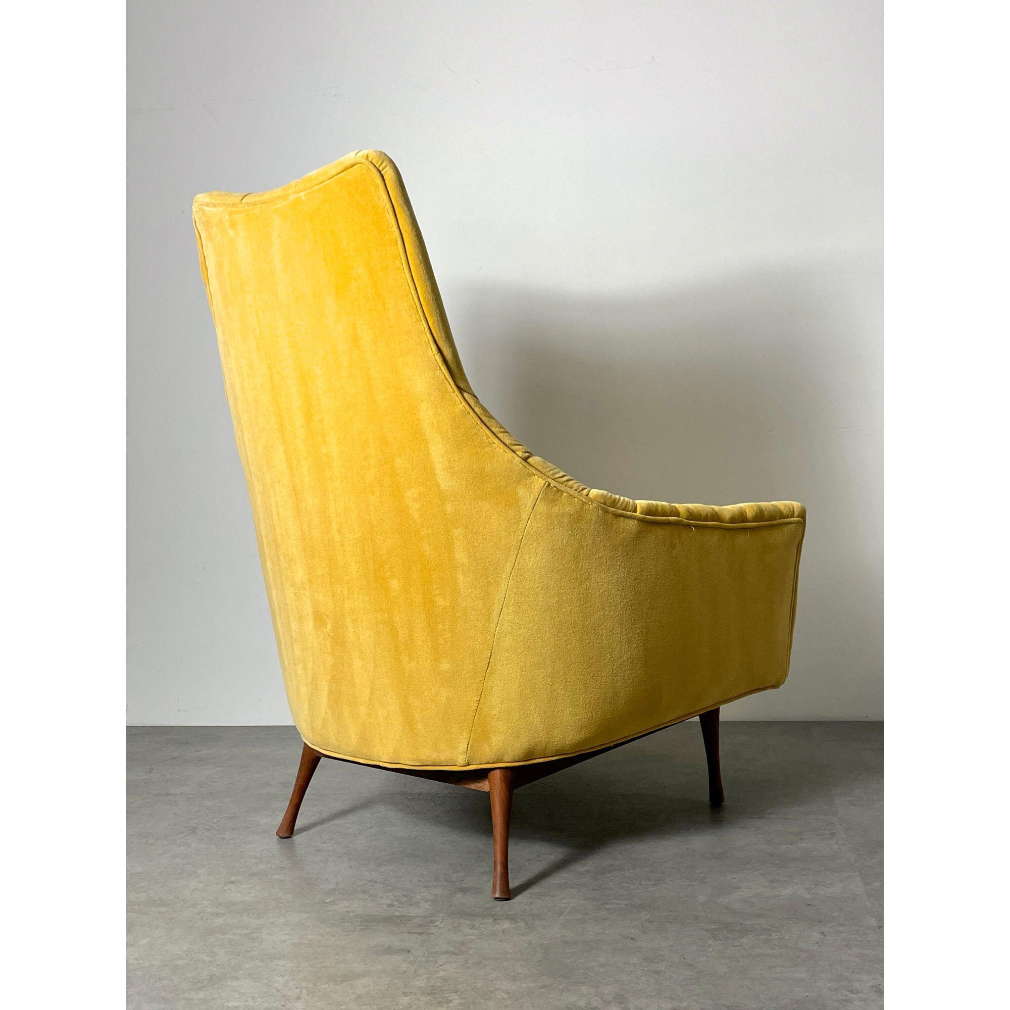 Walnut Vintage Yellow Symmetric Group Lounge Chair by Paul McCobb for Widdicomb 1960s