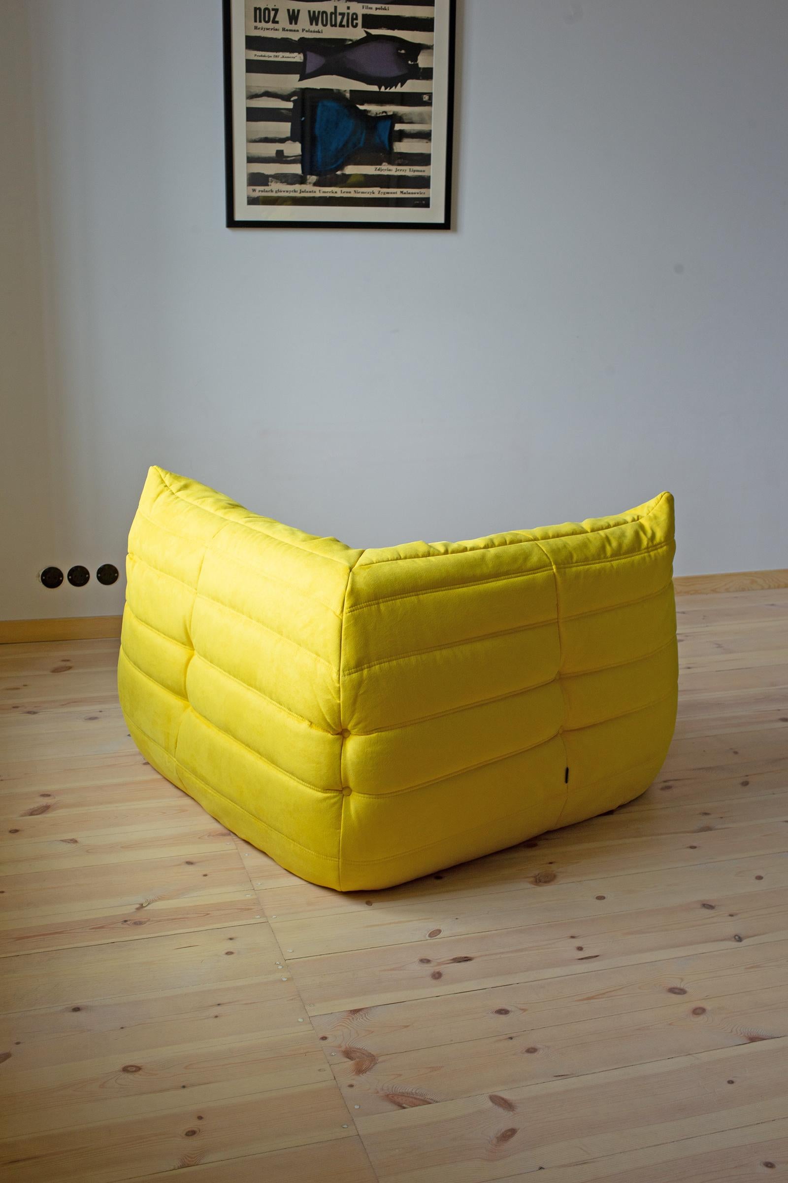 Vintage Yellow Togo Living Room Set by Michel Ducaroy for Ligne Roset For Sale 10