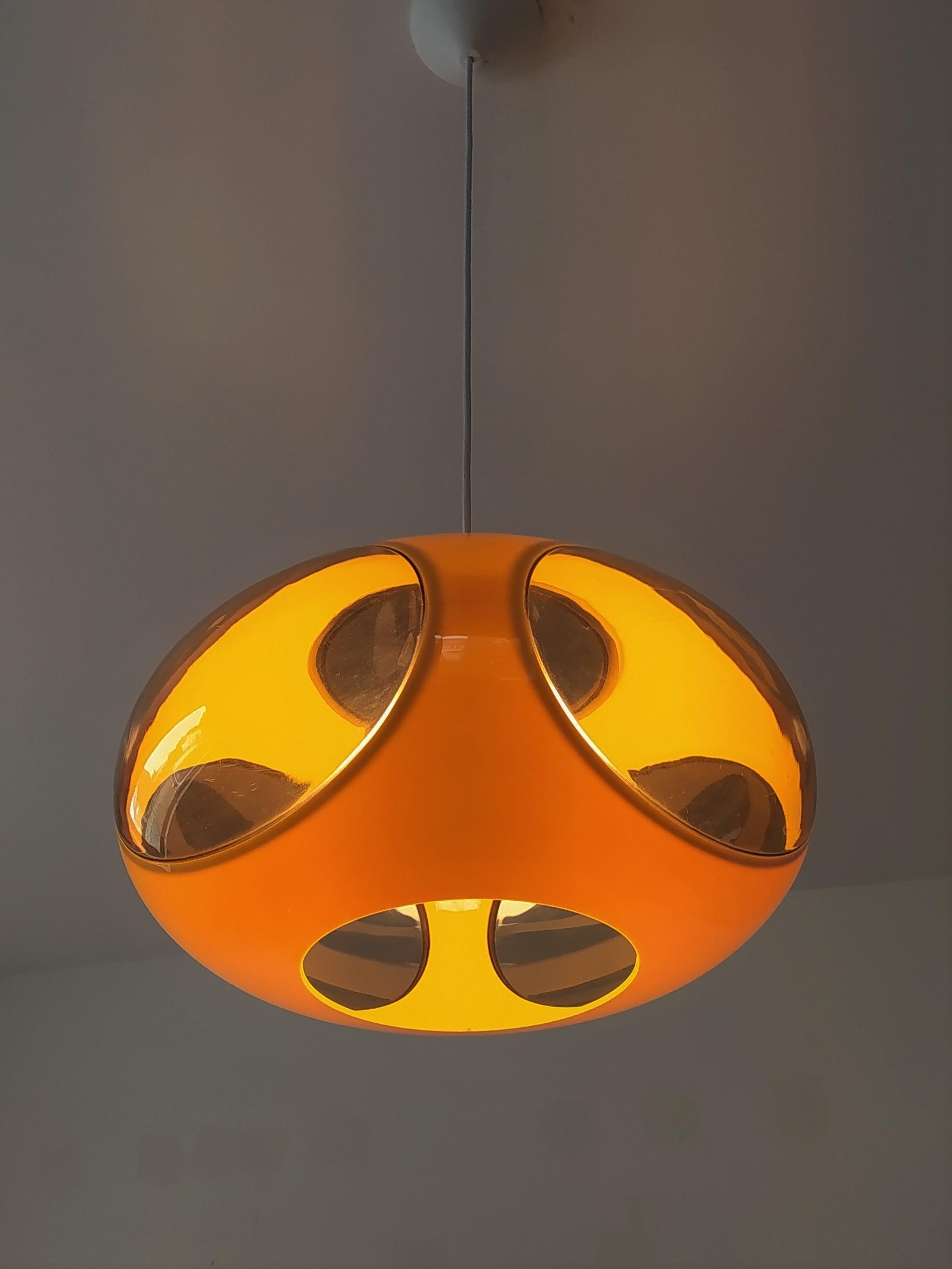 Vintage Yellow UFO Pendant Lamp, Space Age Design from Massive, 1970s In Good Condition In Bekkevoort, BE