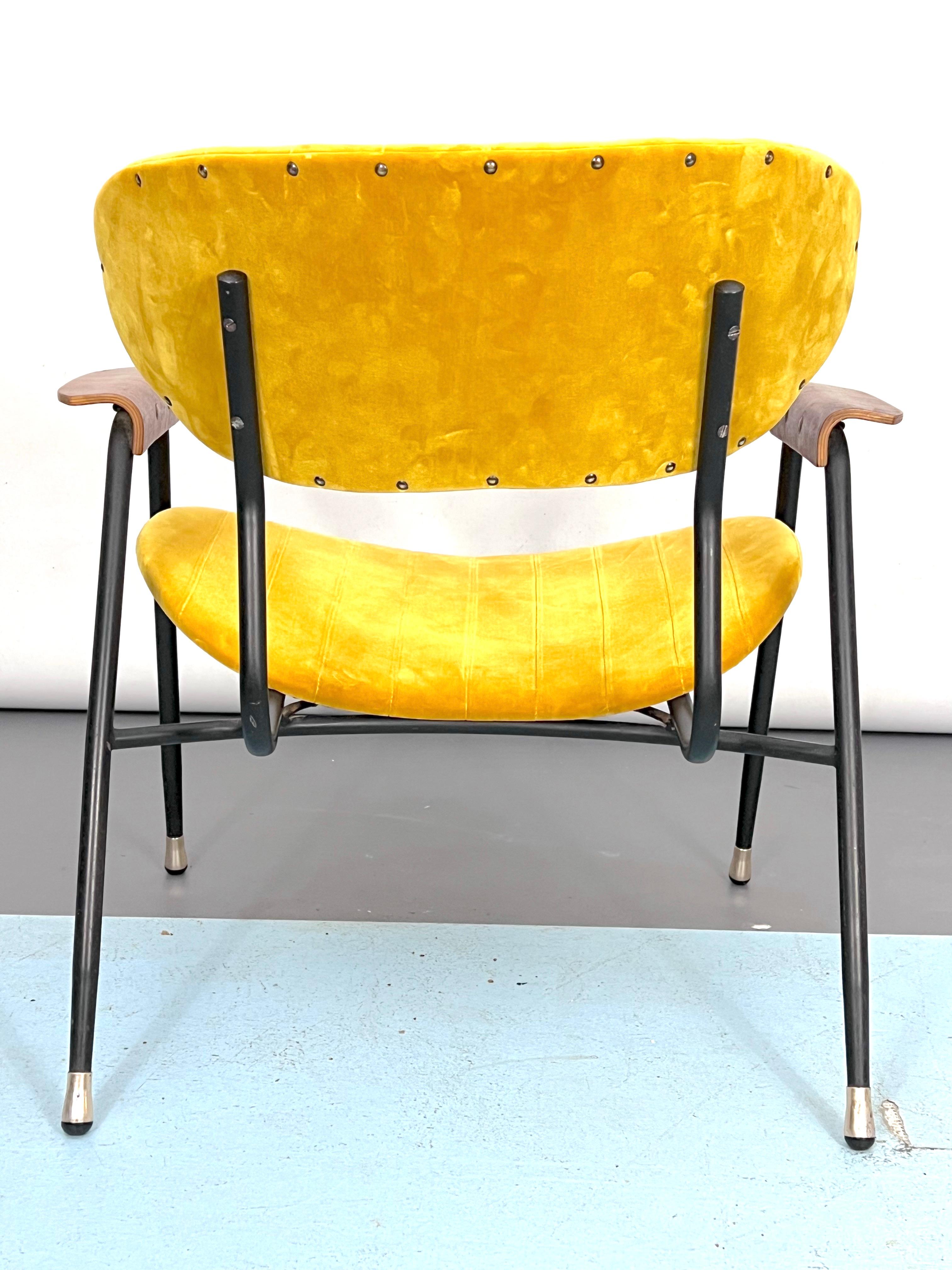 Vintage Yellow Velvet Chair by Gastone Rinaldi for RIMA, Italy 1950s For Sale 4