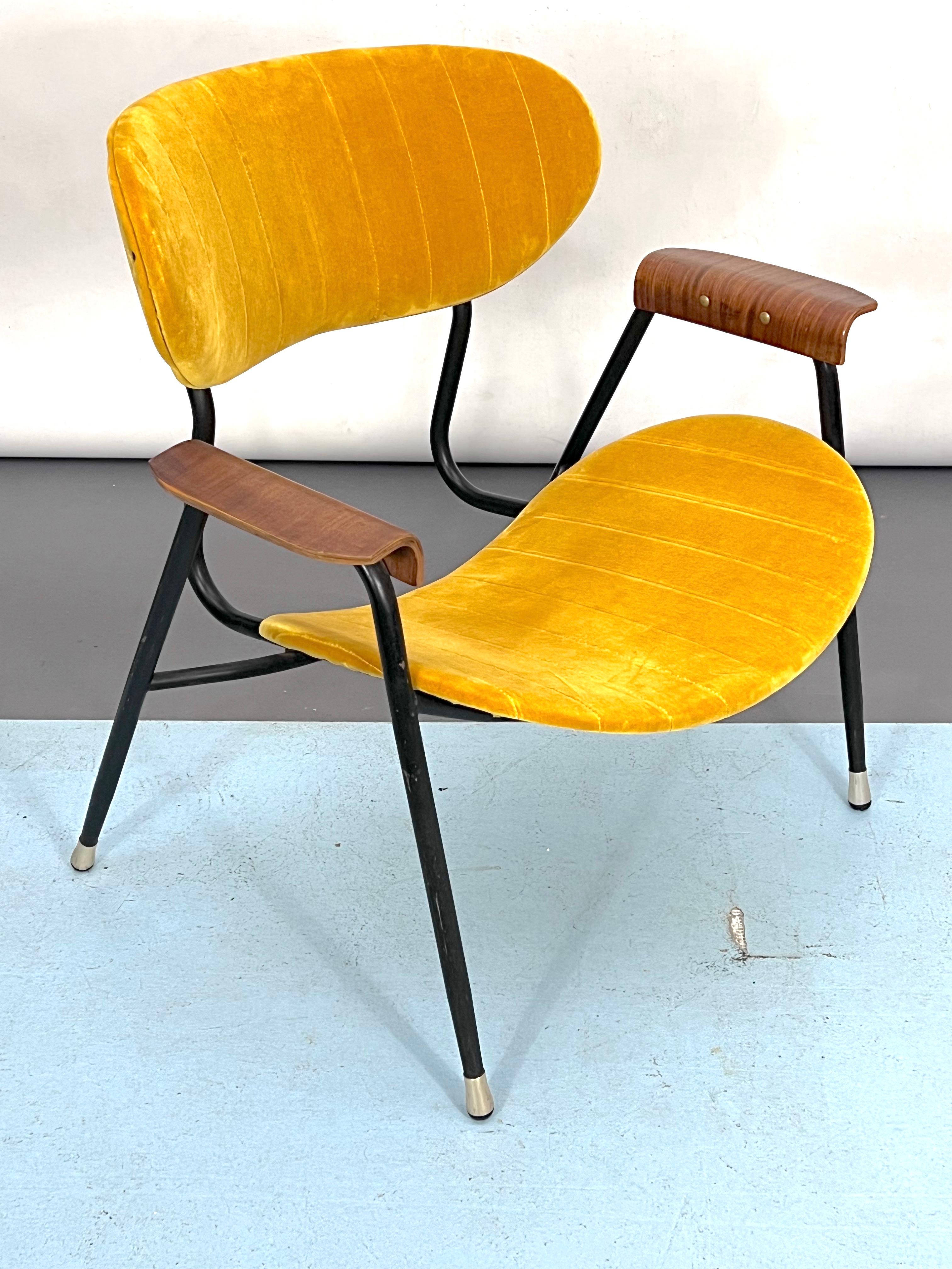 Italian Vintage Yellow Velvet Chair by Gastone Rinaldi for RIMA, Italy 1950s For Sale