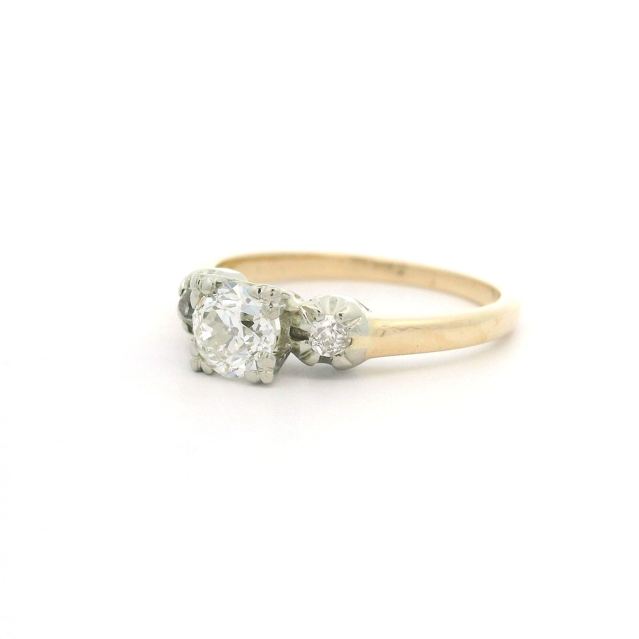 Anello di fidanzamento o di promessa in oro giallo e bianco vintage con diamante taglio vecchio da 0,56 ct. in vendita 3